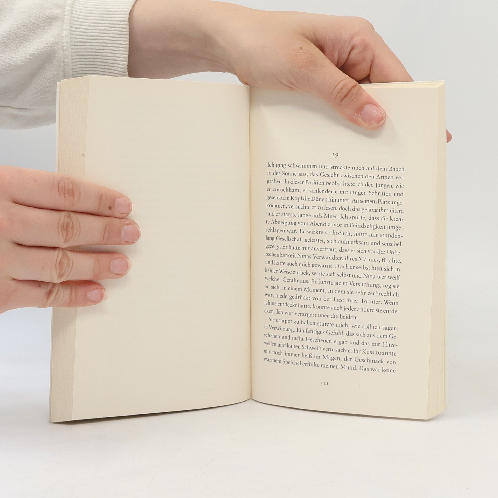 Elena Ferrante Frau im Dunkeln