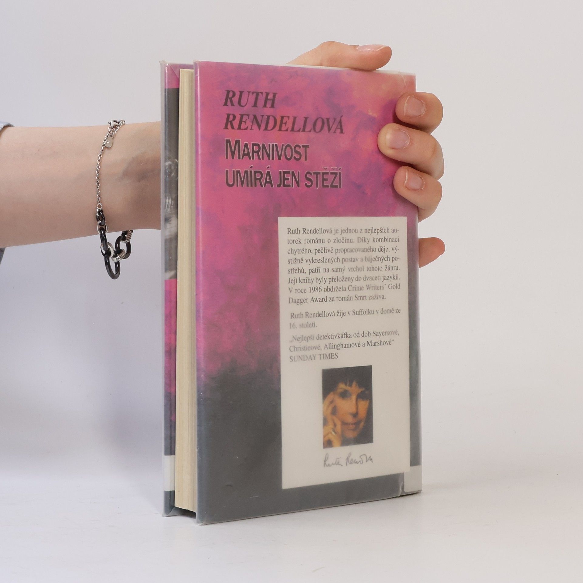 Ruth Rendell Marnivost umírá jen stěží