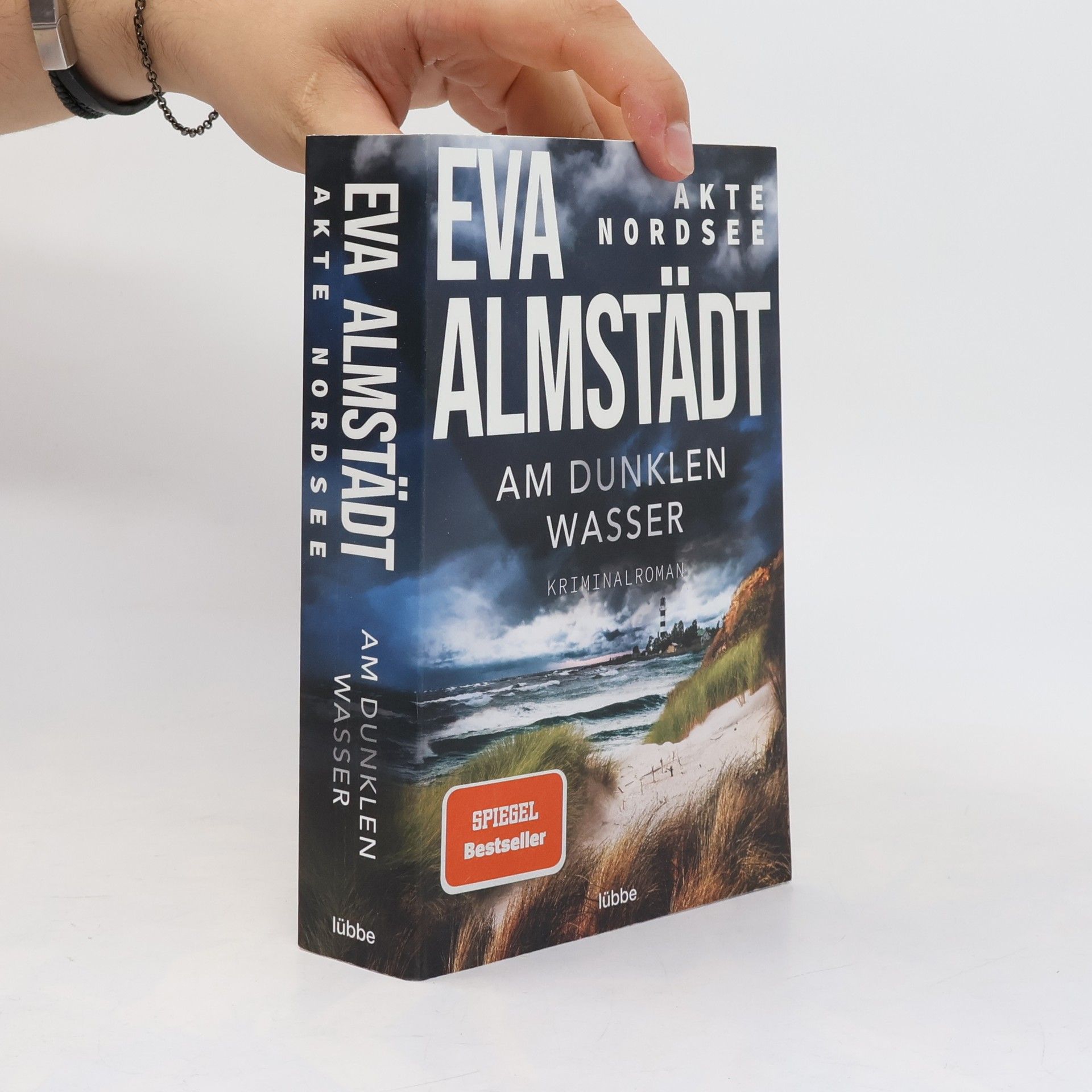 Eva Almstädt Akte Nordsee - am dunklen Wasser