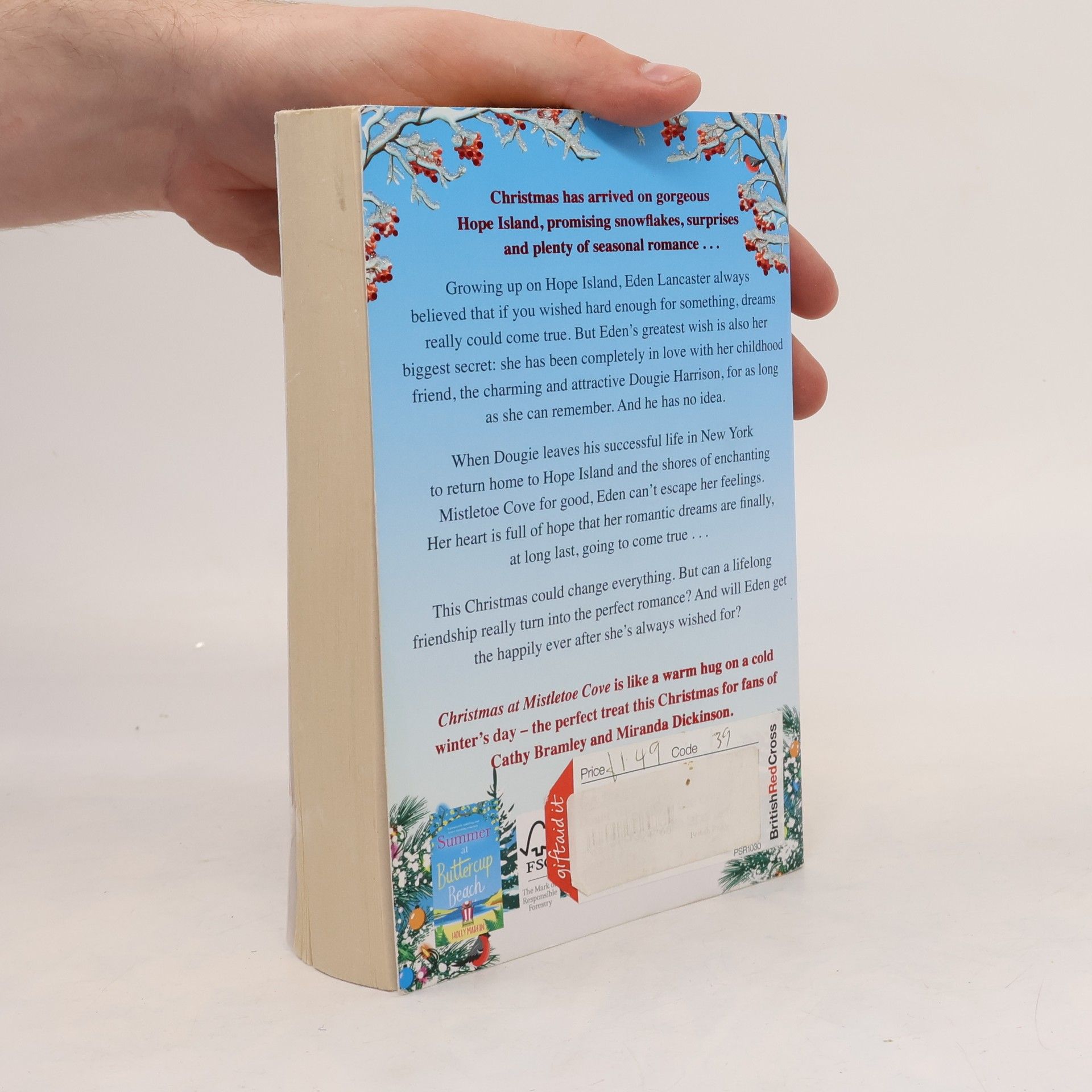 Martin Hollý Christmas at Mistletoe Cove: A heartwarming, cosy Christmas romance to fall in love with
