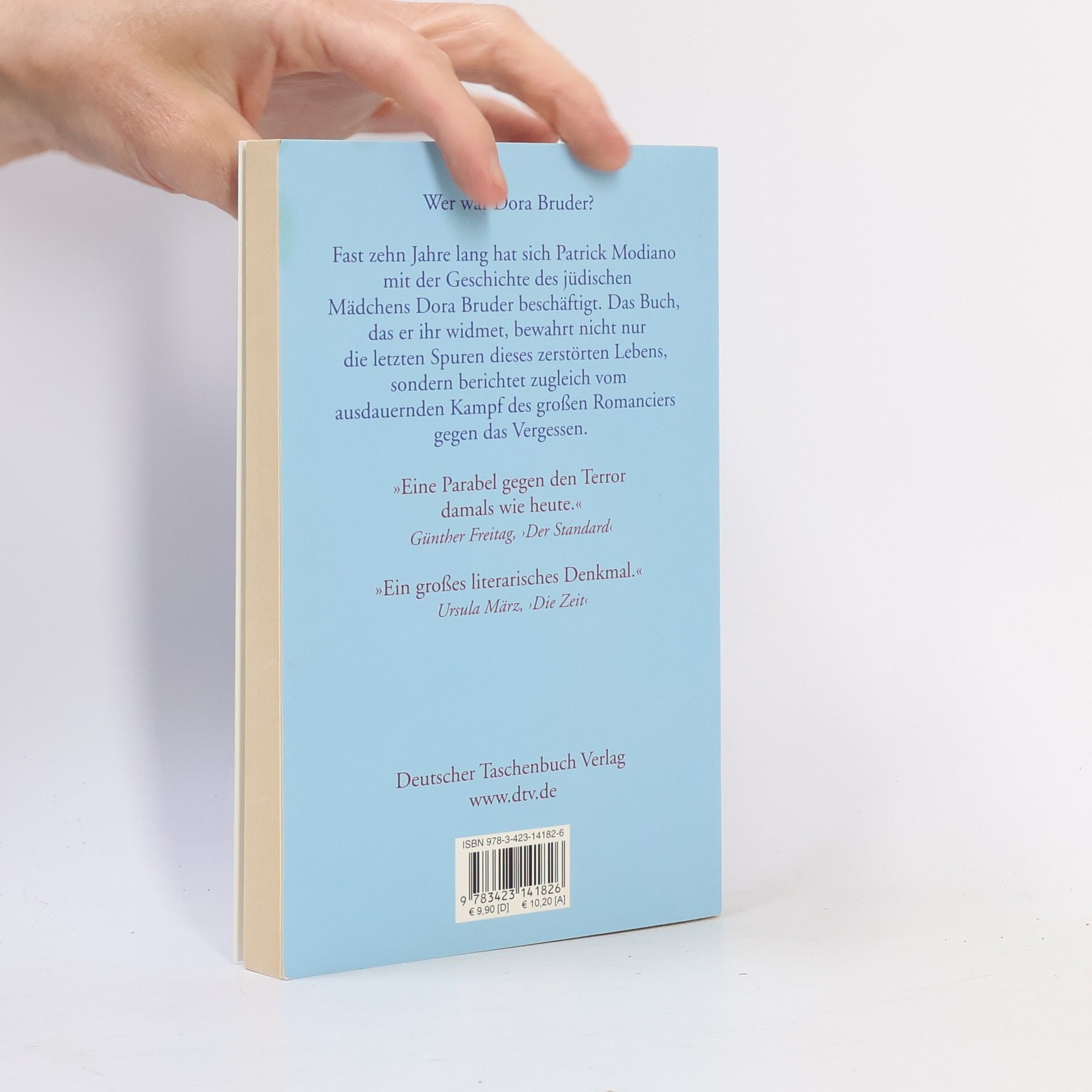 Patrick Modiano Dora Bruder