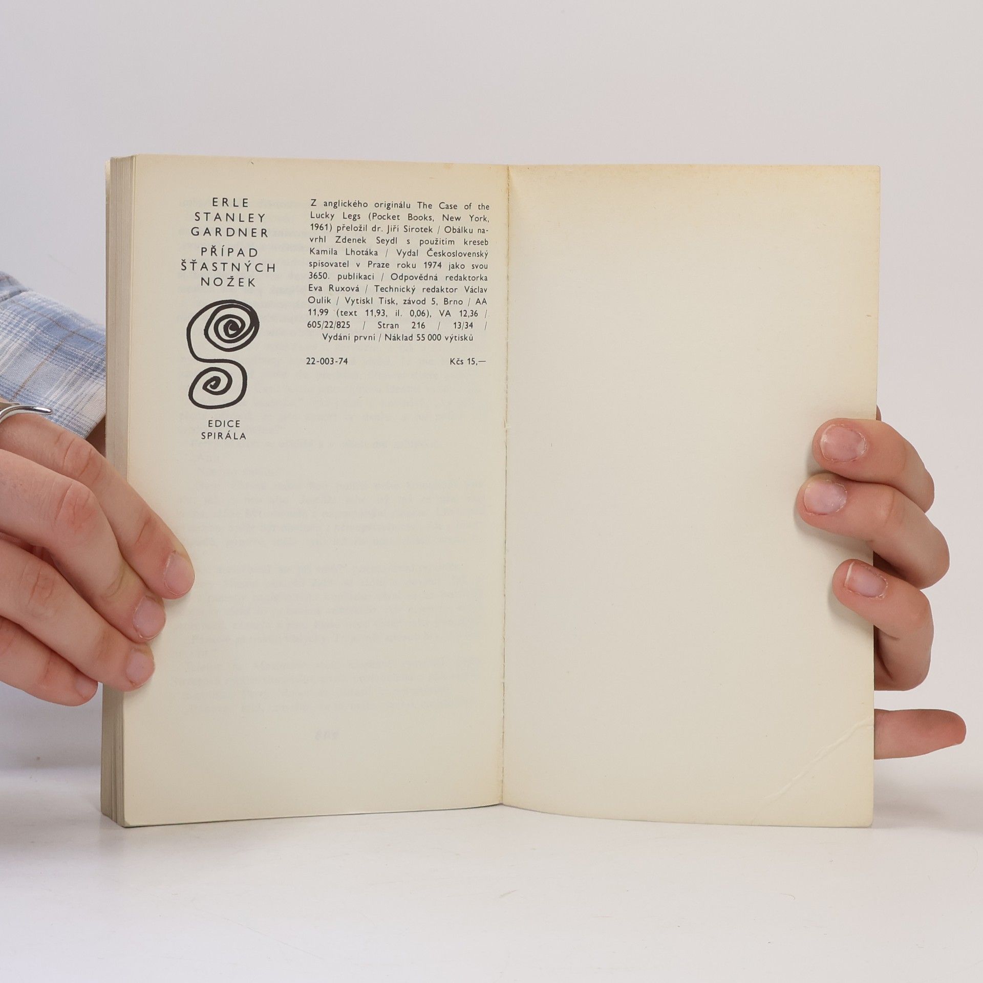 Erle Stanley Gardner Případ šťastných nožek