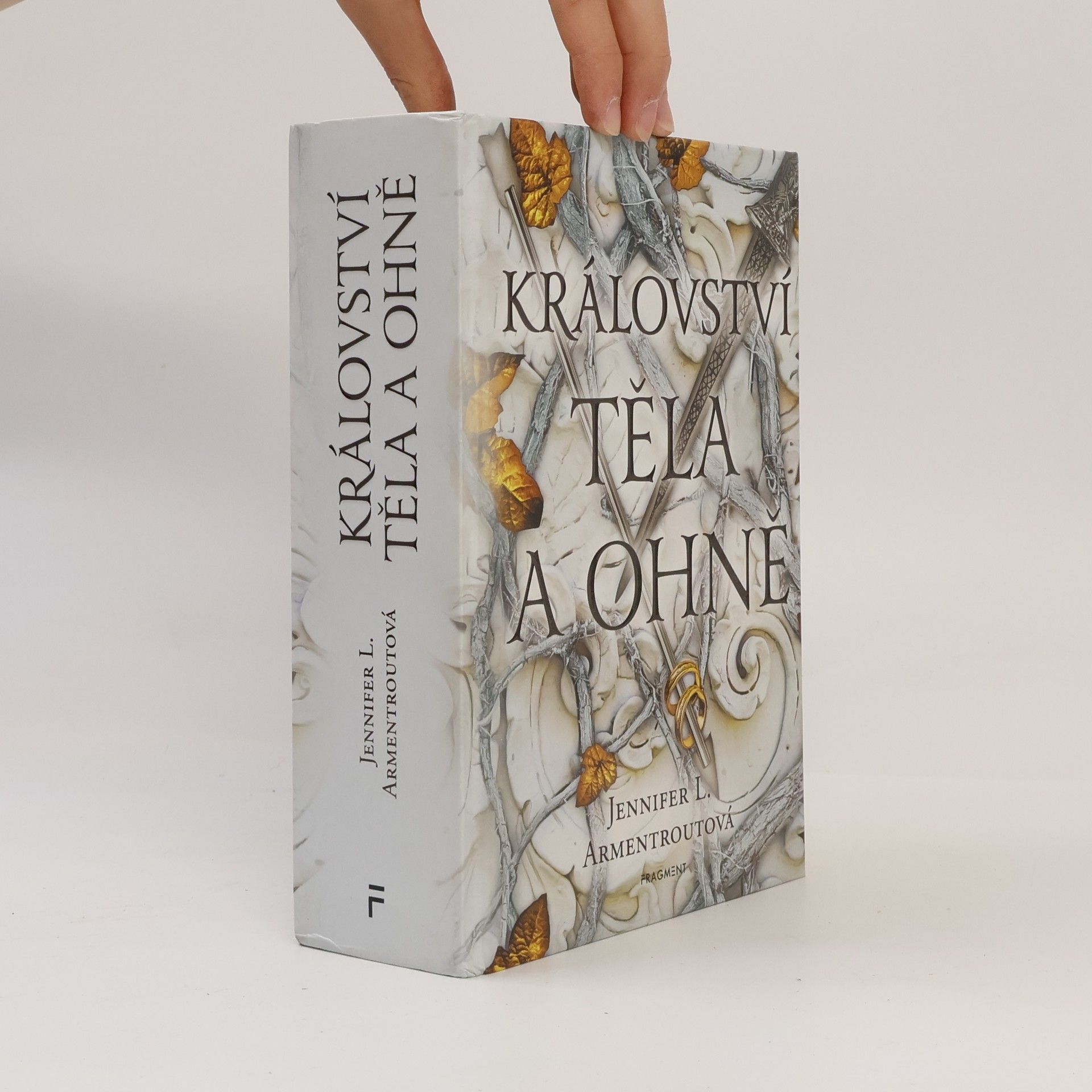 Jennifer Armentrout Království těla a ohně