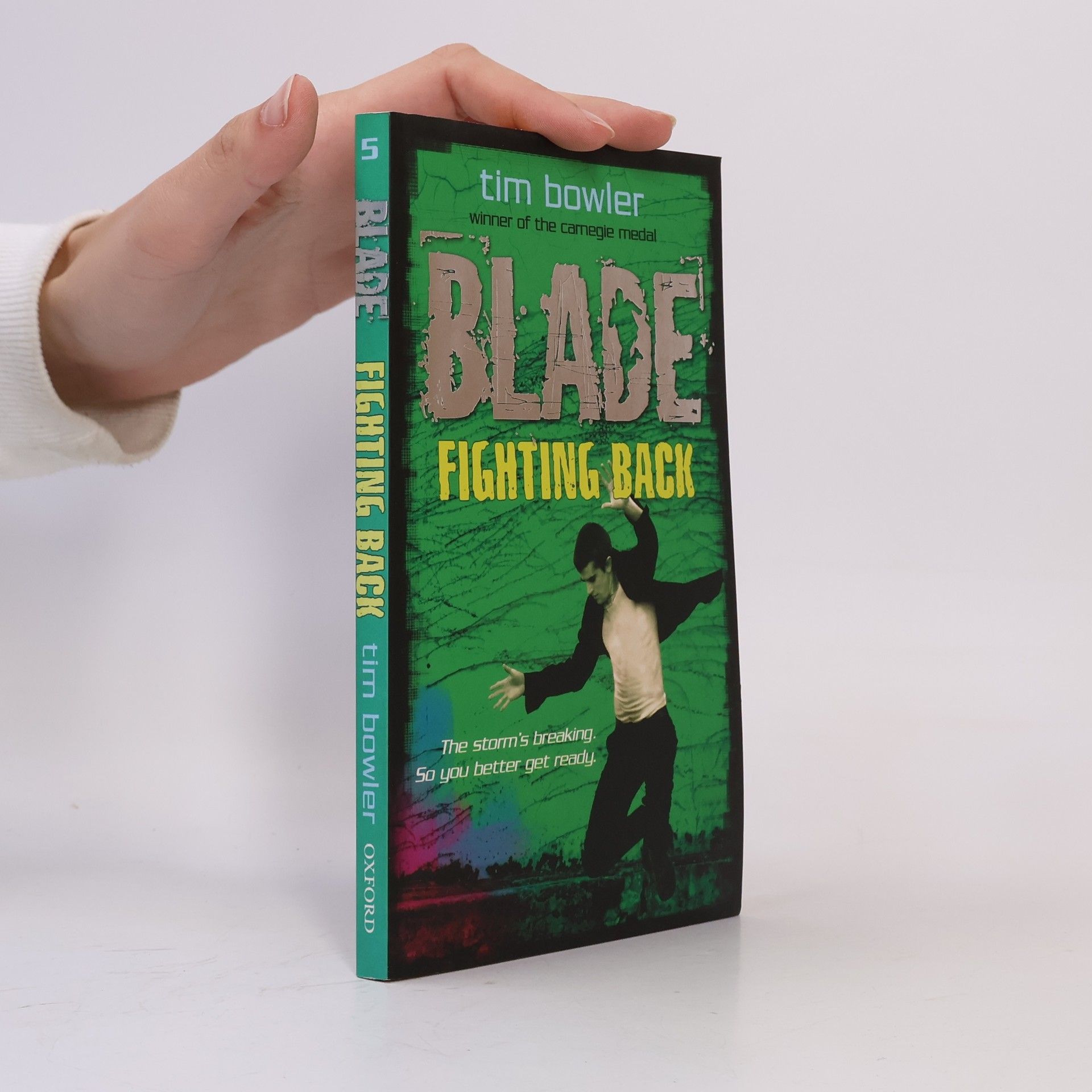 Tim Bowler Blade - 5: Fighting Back