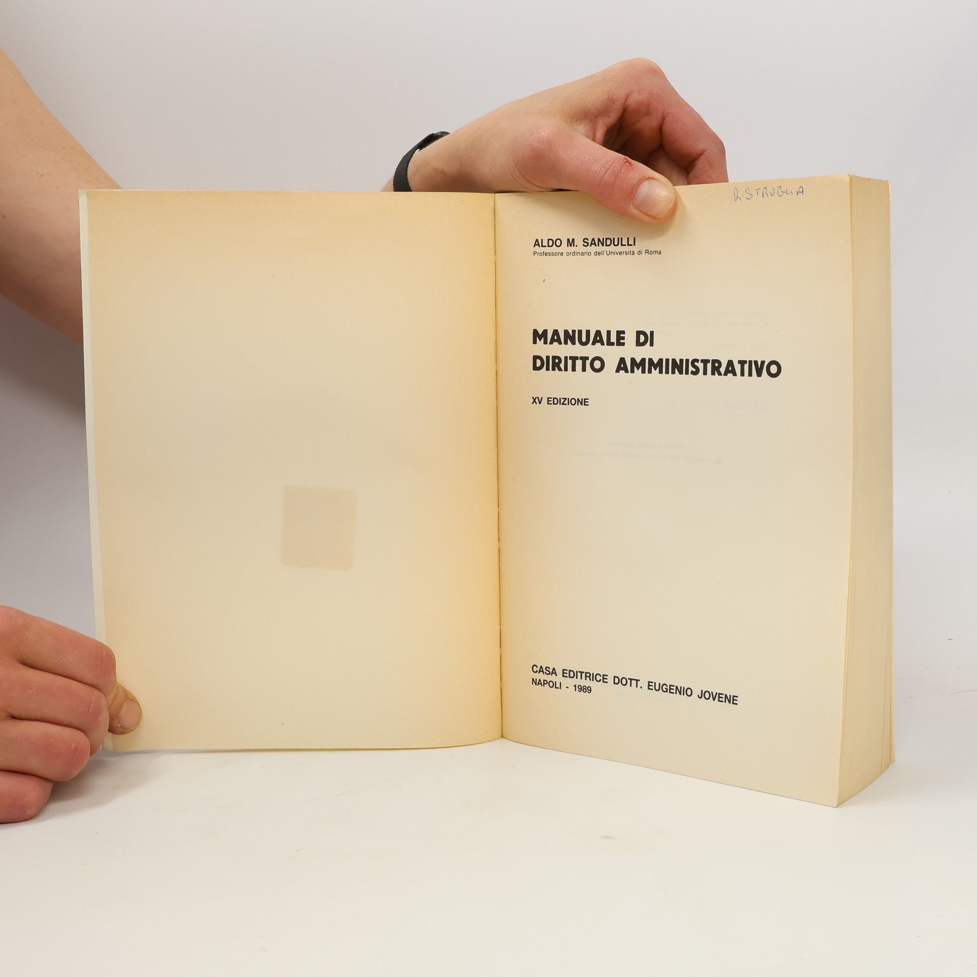Aldo M. Sandulli Manuale di diritto amministrativo 1
