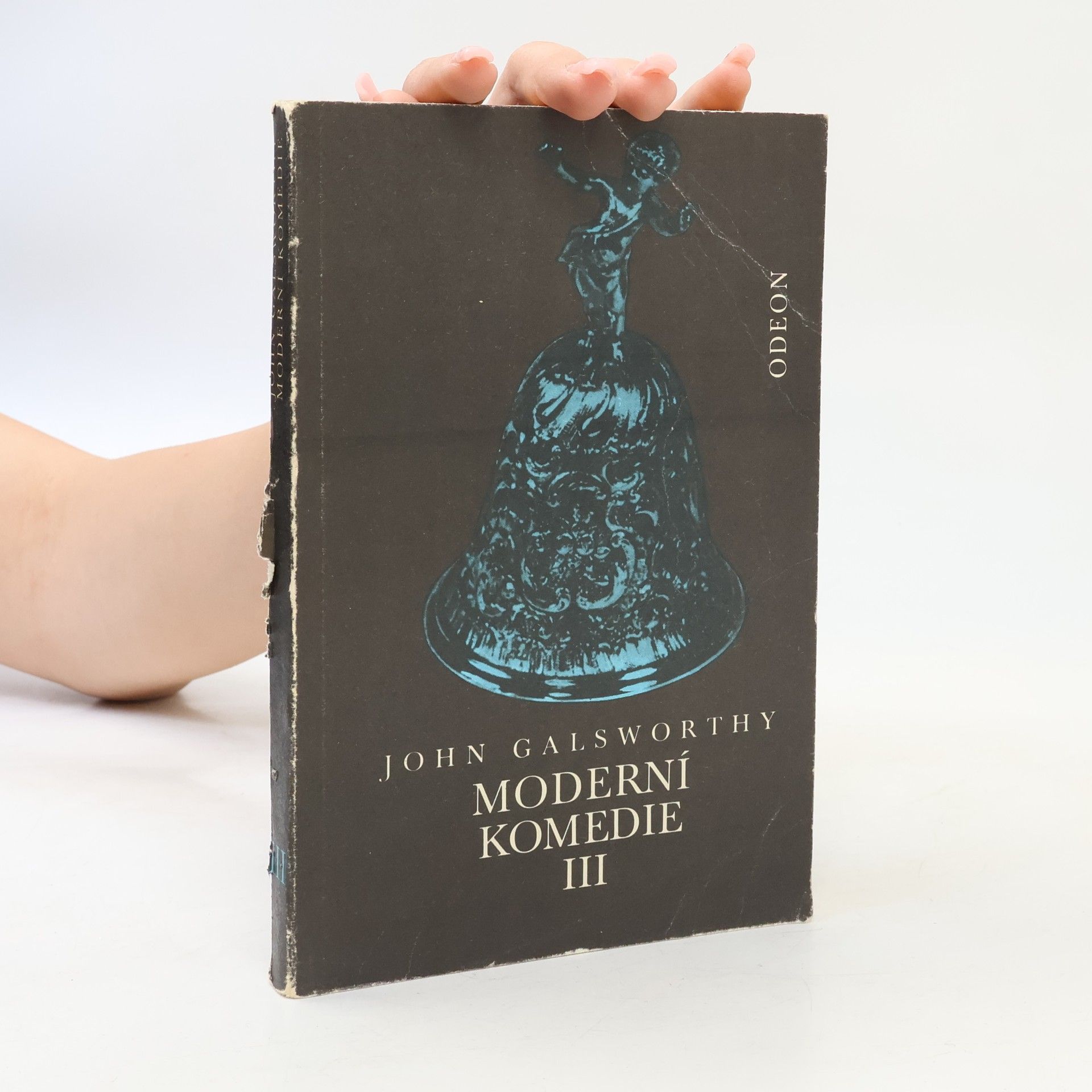John Galsworthy Moderní komedie III. Labutí zpěv