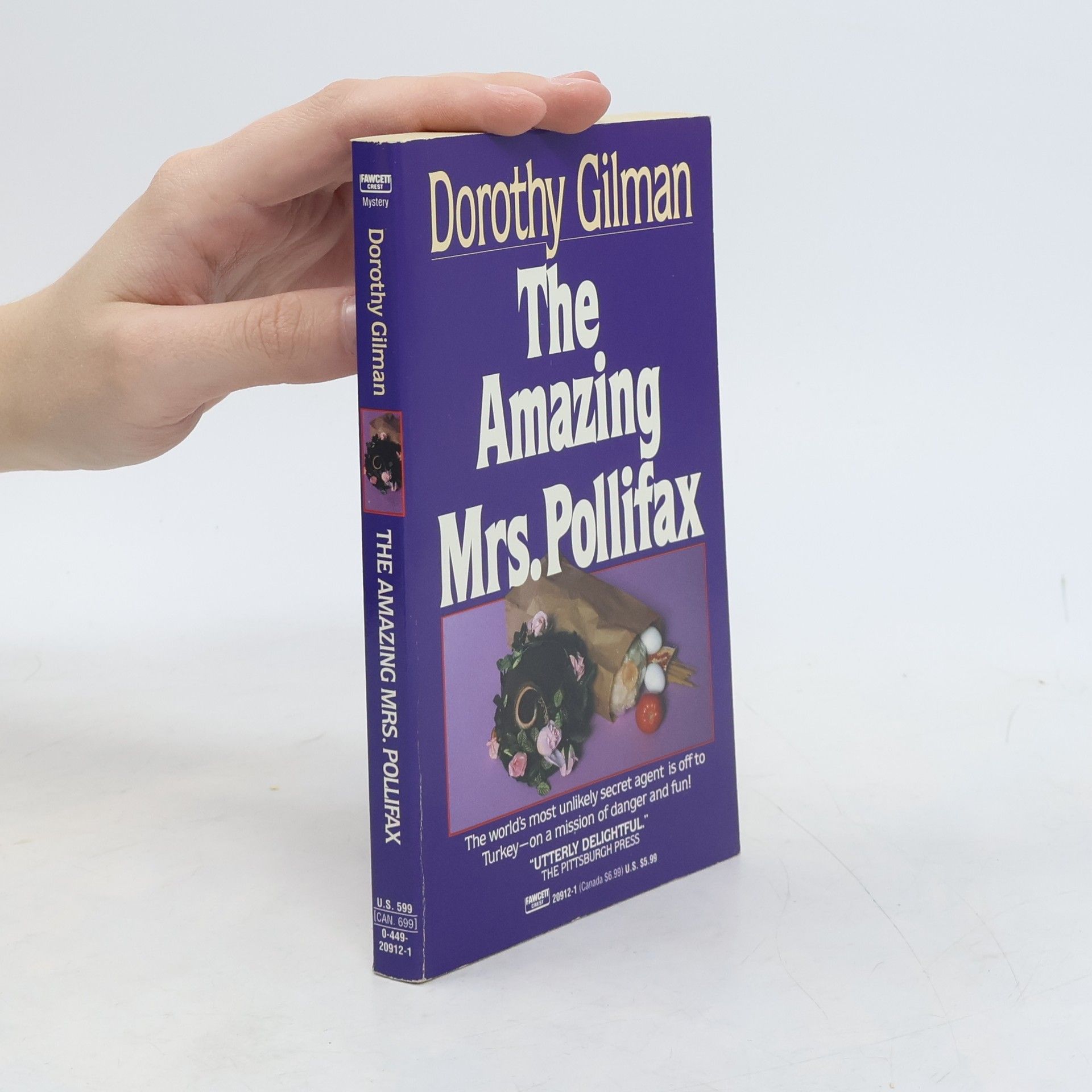 Dorothy Gilman The Amazing Mrs. Pollifax