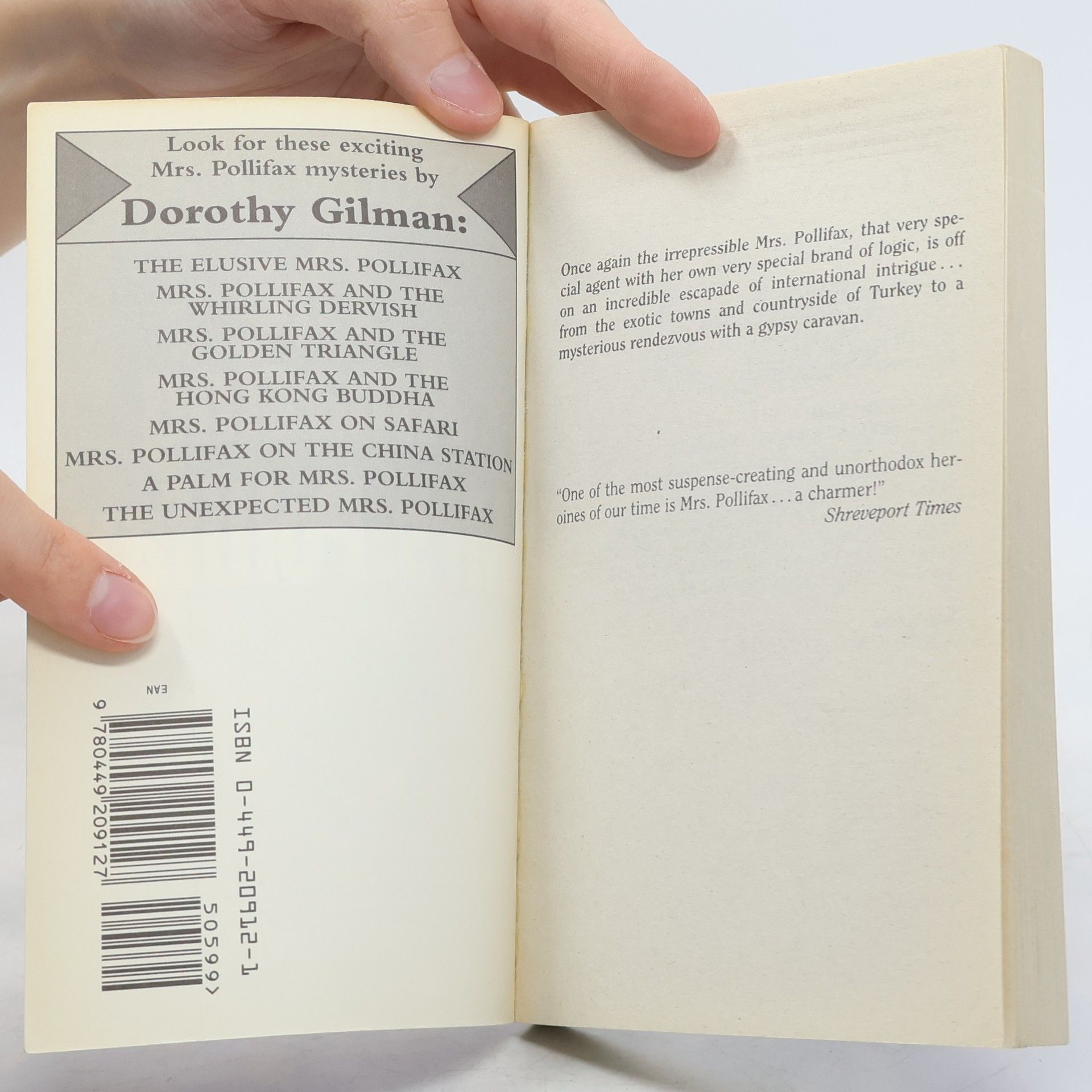 Dorothy Gilman The Amazing Mrs. Pollifax
