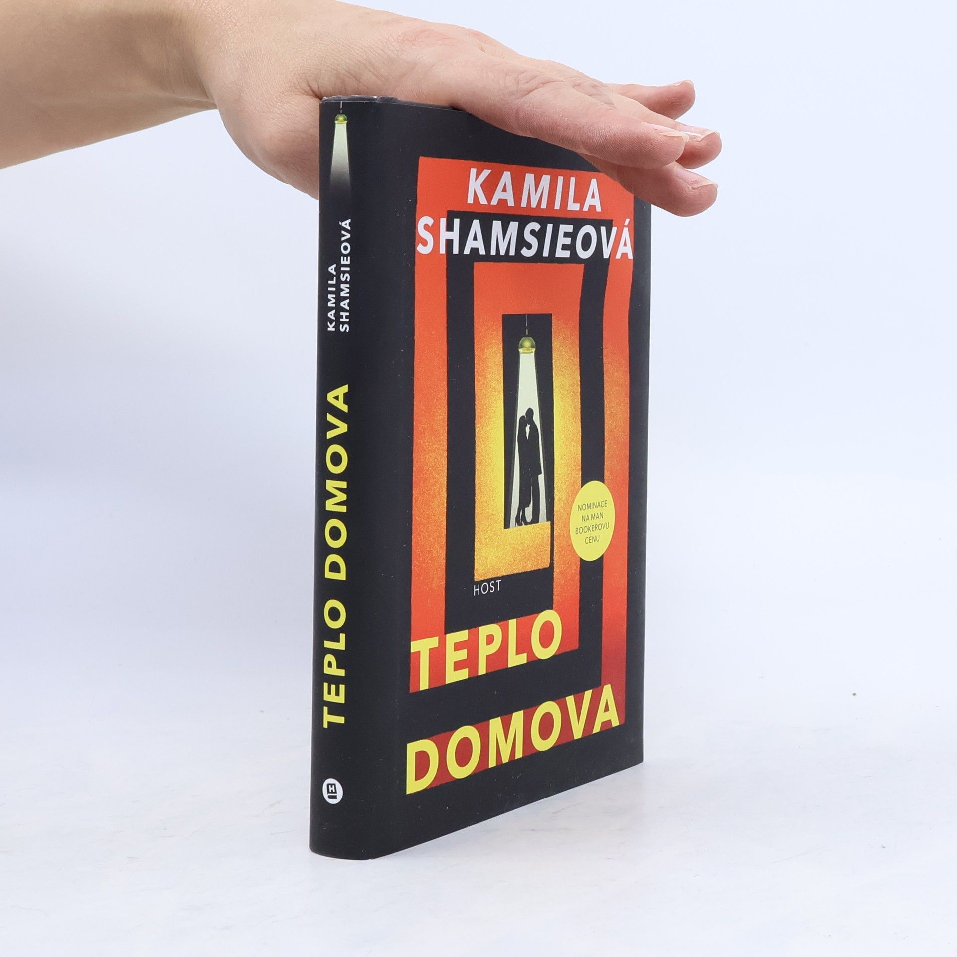 Kamila Shamsie Teplo domova
