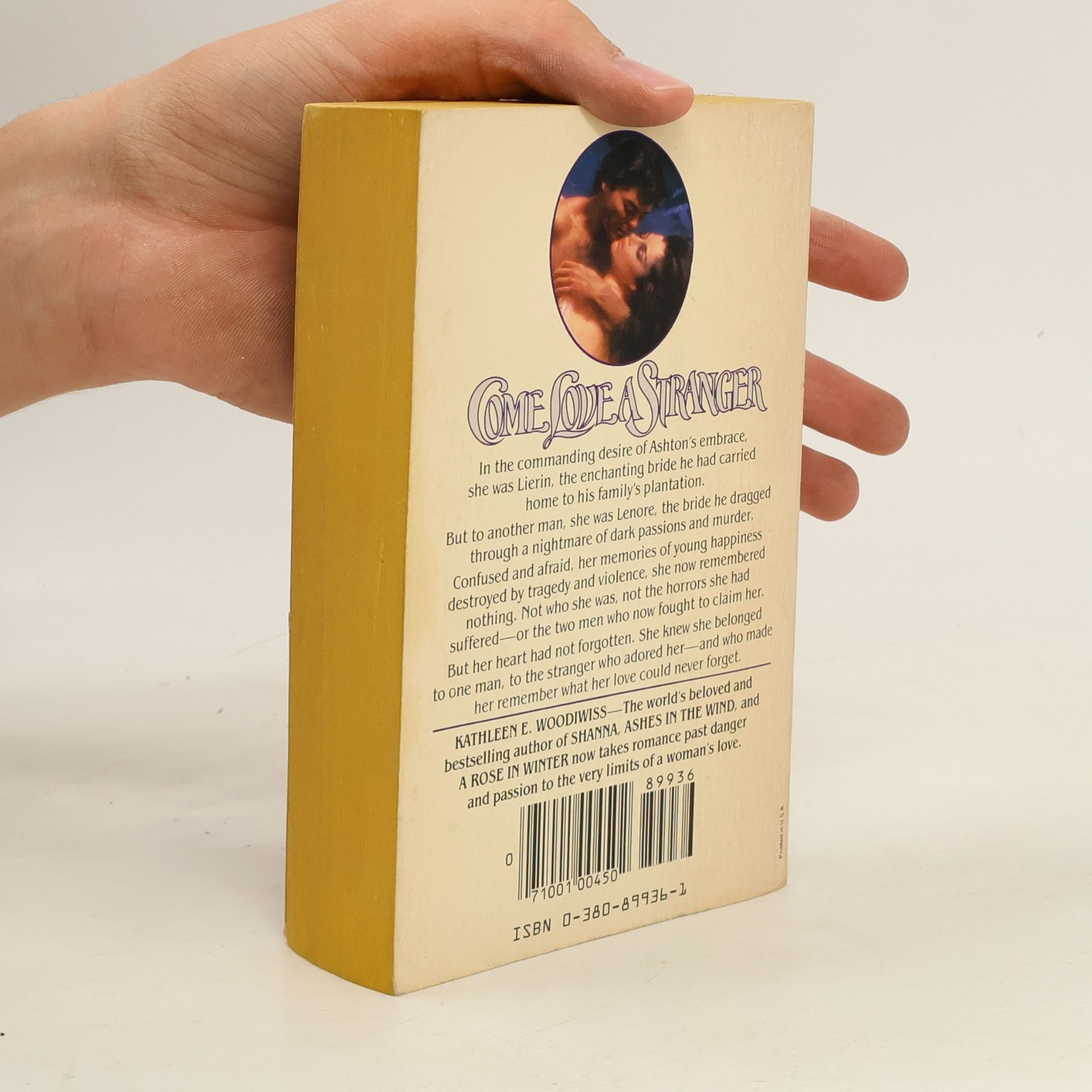 Kathleen E. Woodiwiss Come Love a Stranger