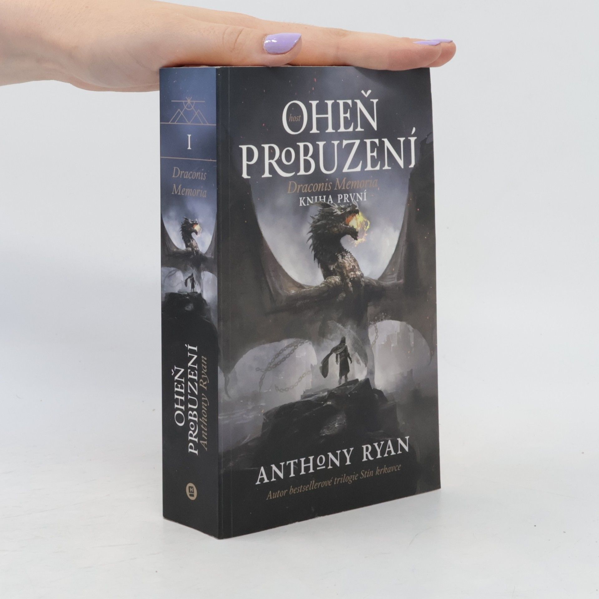 Anthony Ryan Oheň probuzení