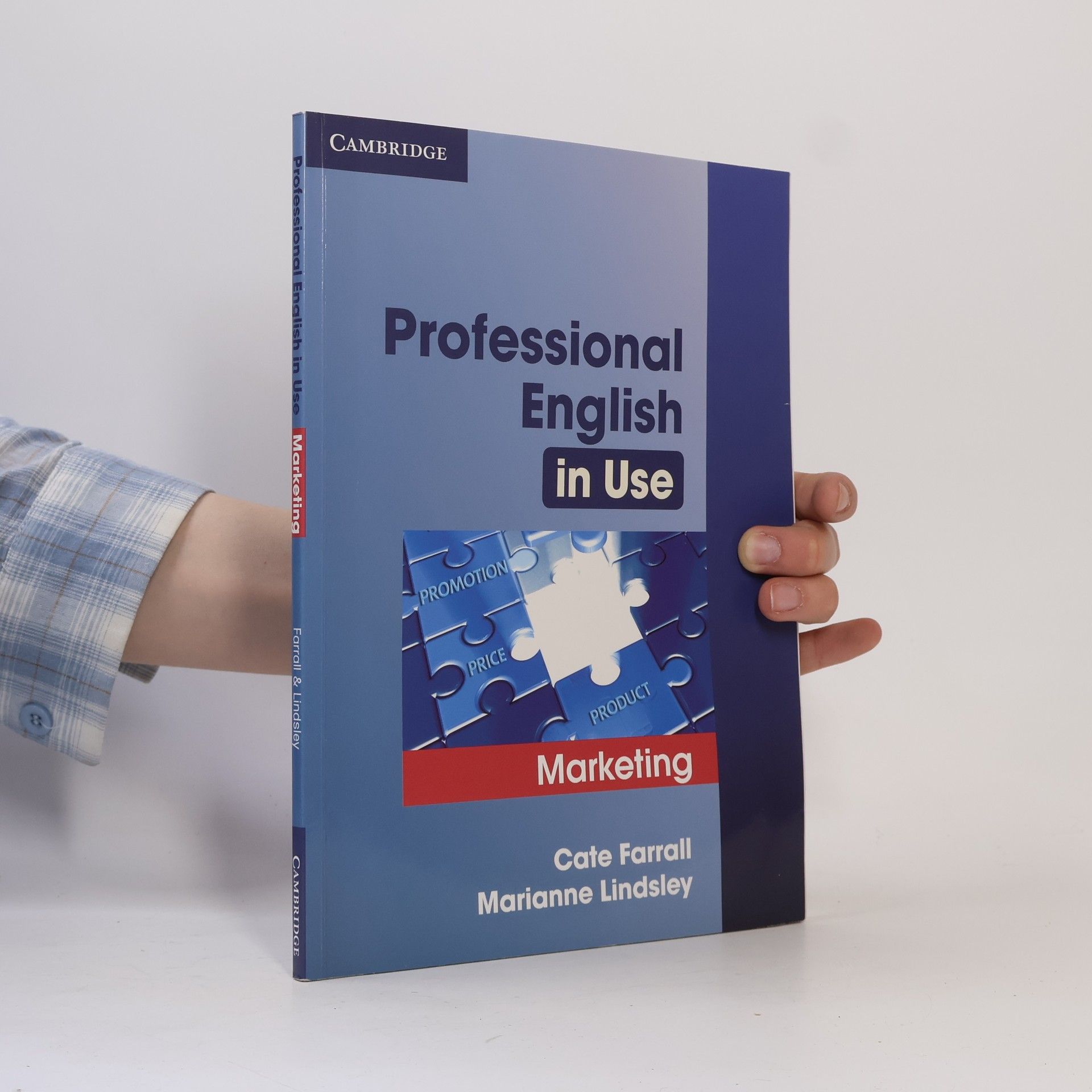 Cate Farrall Professional English in use : marketing