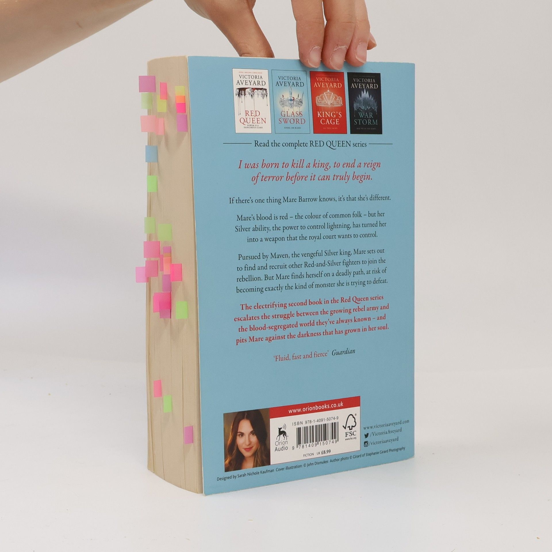 Victoria Aveyard Glass sword