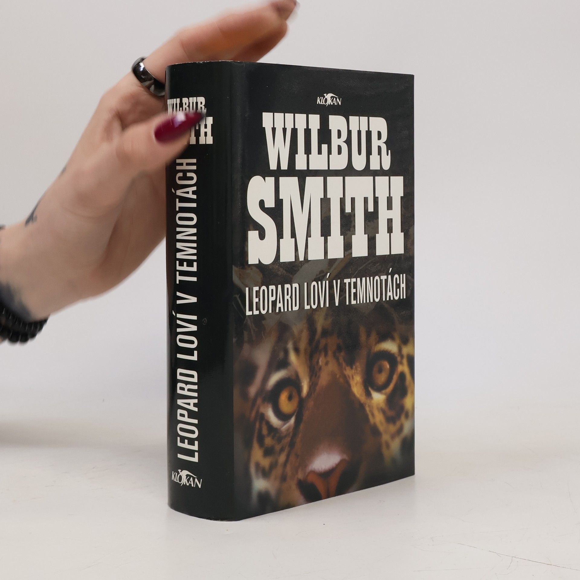 Wilbur Smith Leopard loví v temnotách