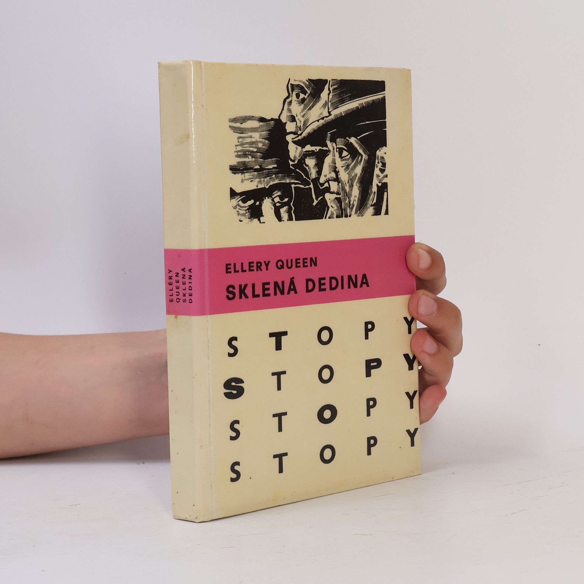 Ellery Queen Sklená dedina