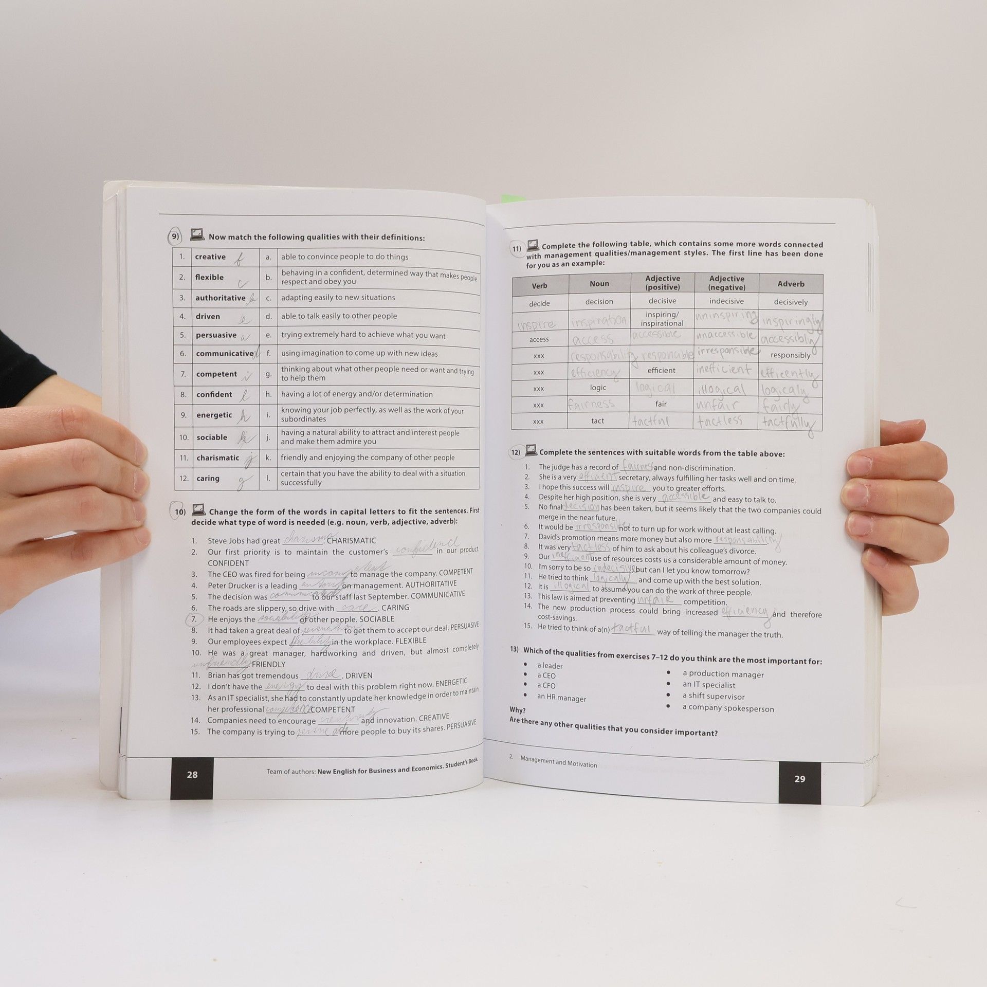 AA.VV. New English for business and economics: Student's book