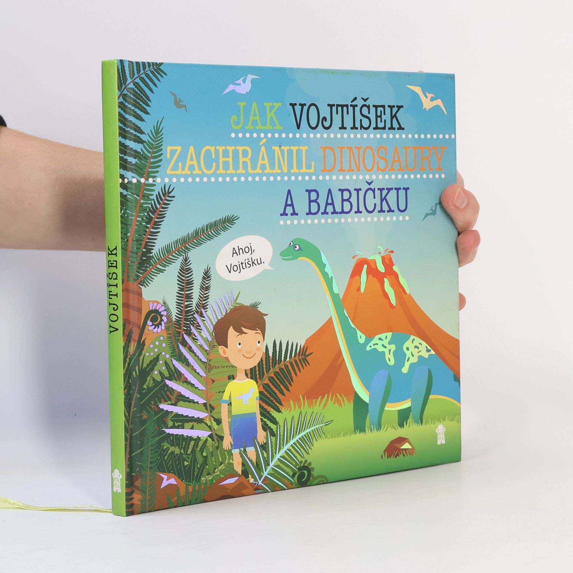Adam Kühnel Jak Vojtíšek zachránil dinosaury a babičku