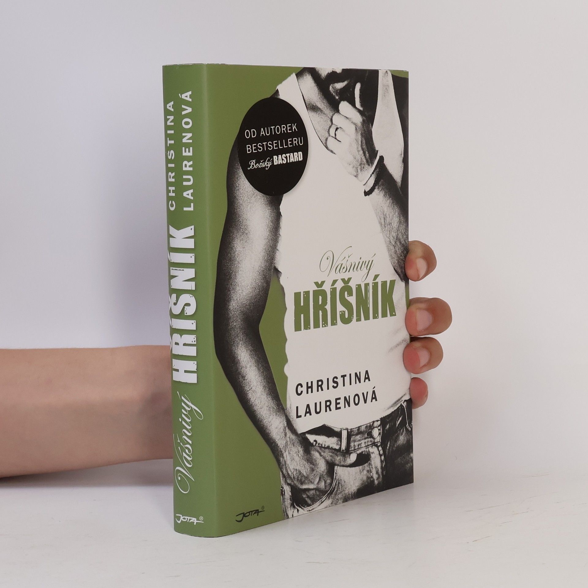 Christina Lauren Vášnivý hříšník