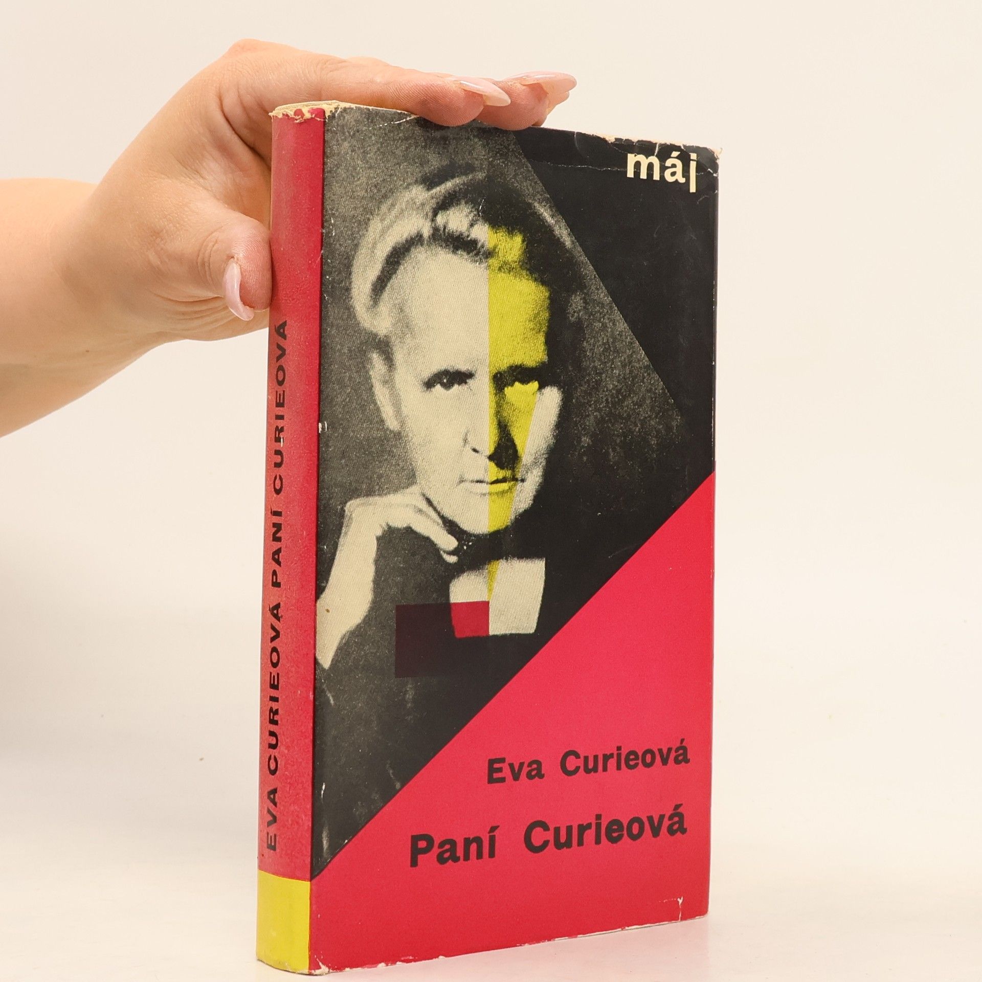 Ève Curie Paní Curieová