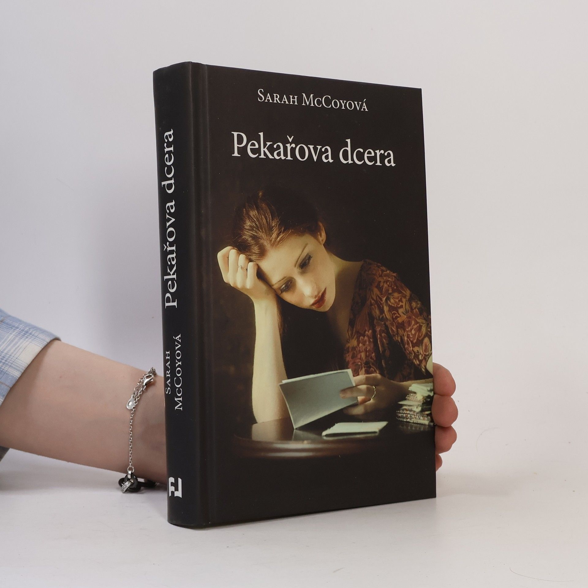 Sarah McCoy Pekařova dcera