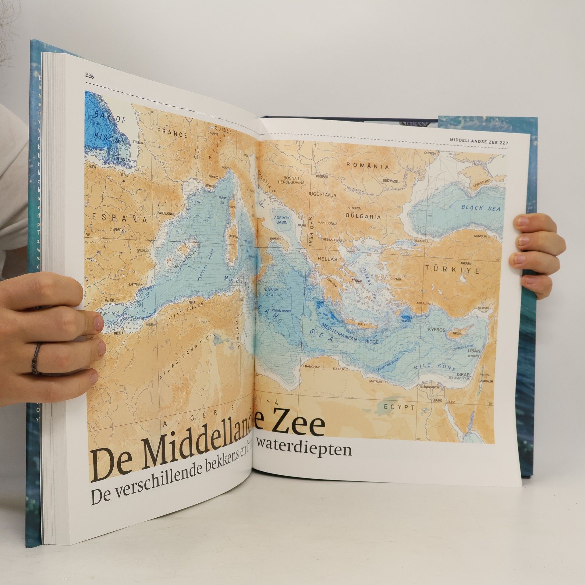Jörg-Uwe Kerstein Atlas van de oceanen