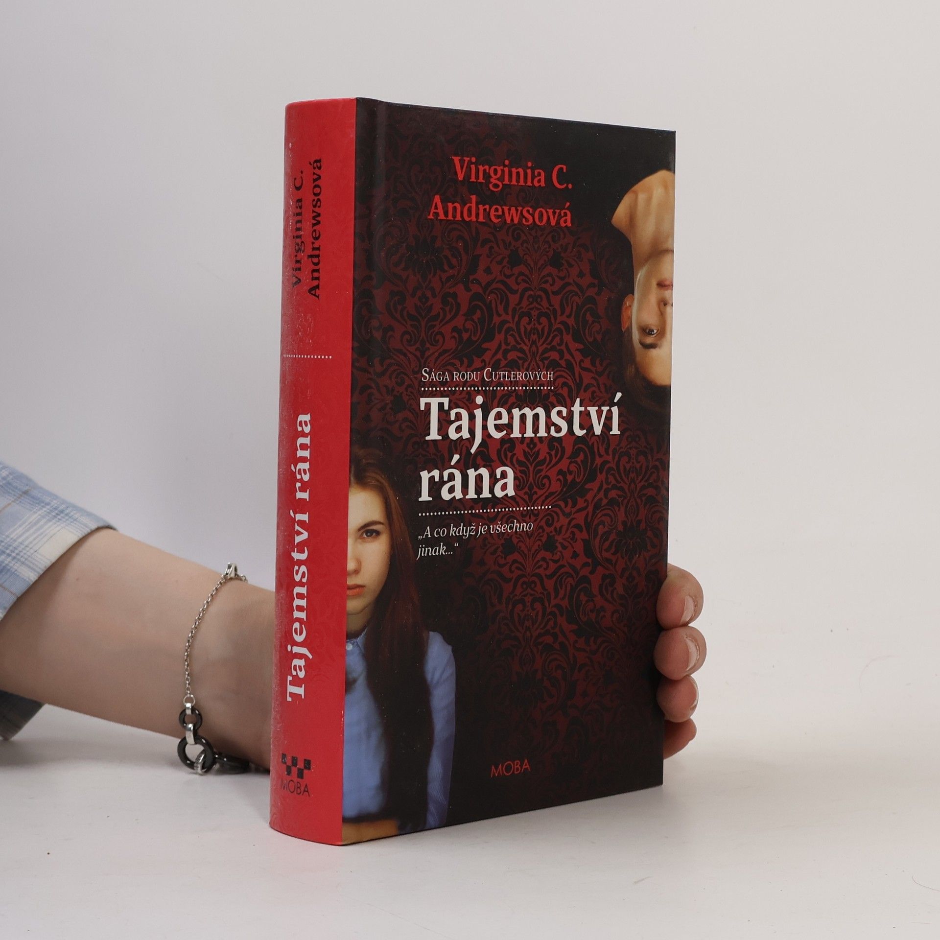 Virginia Cleo Andrews Tajemství rána