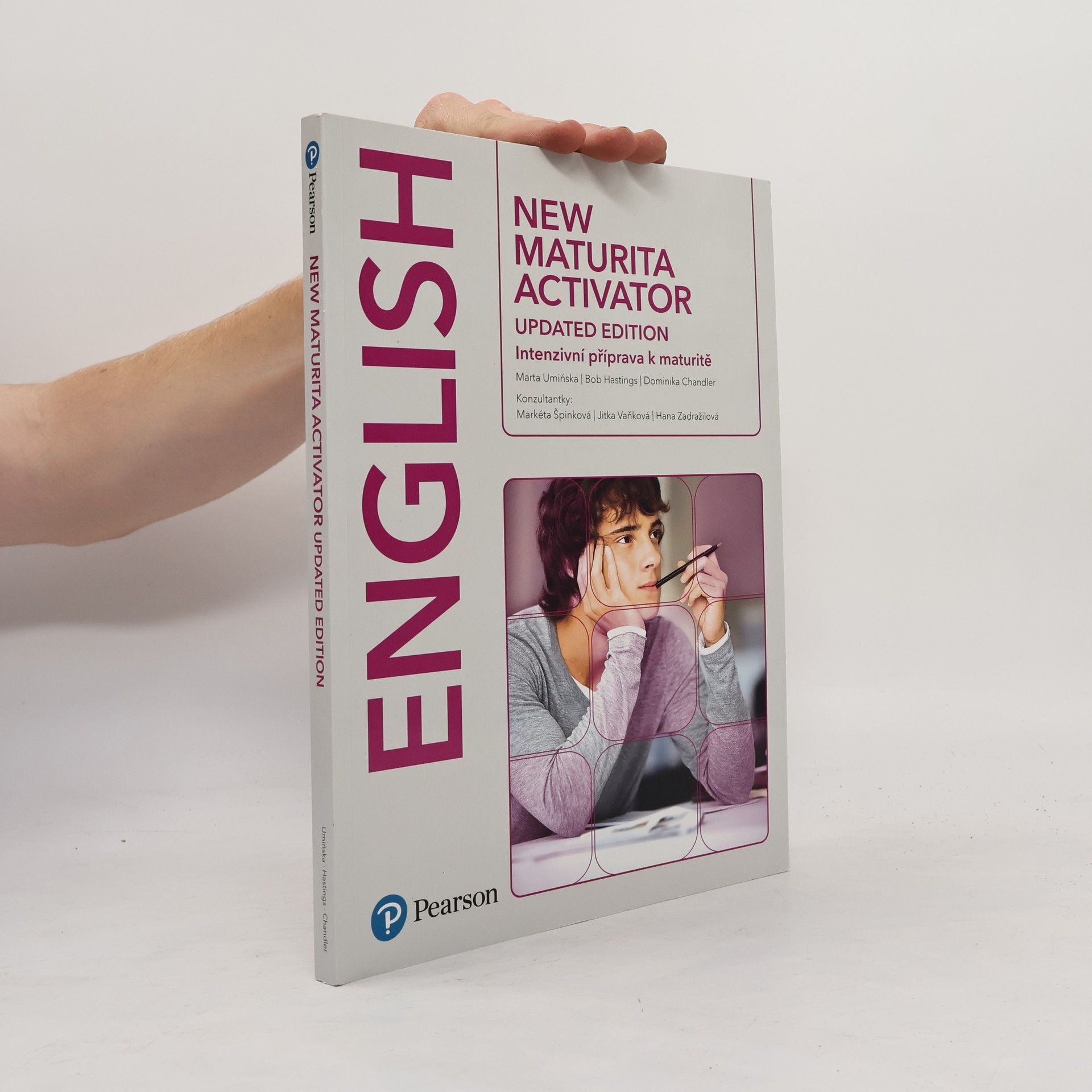 Bob Hastings New maturita activator. English. intenzivní příprava k maturitě