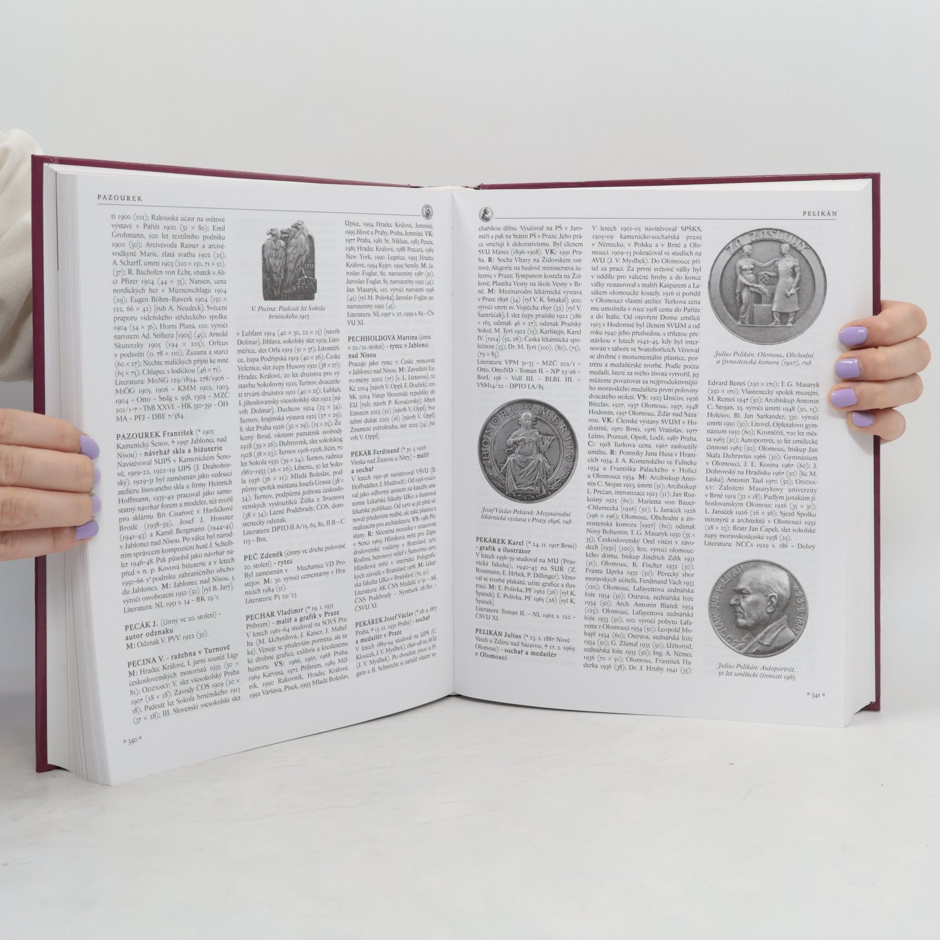 Petr Haimann Slovník autorů a zhotovitelů mincí, medailí, plaket, vyznamenání a odznaků se vztahem k Čechám, Moravě, Slezsku a Slovensku (1505-2005)