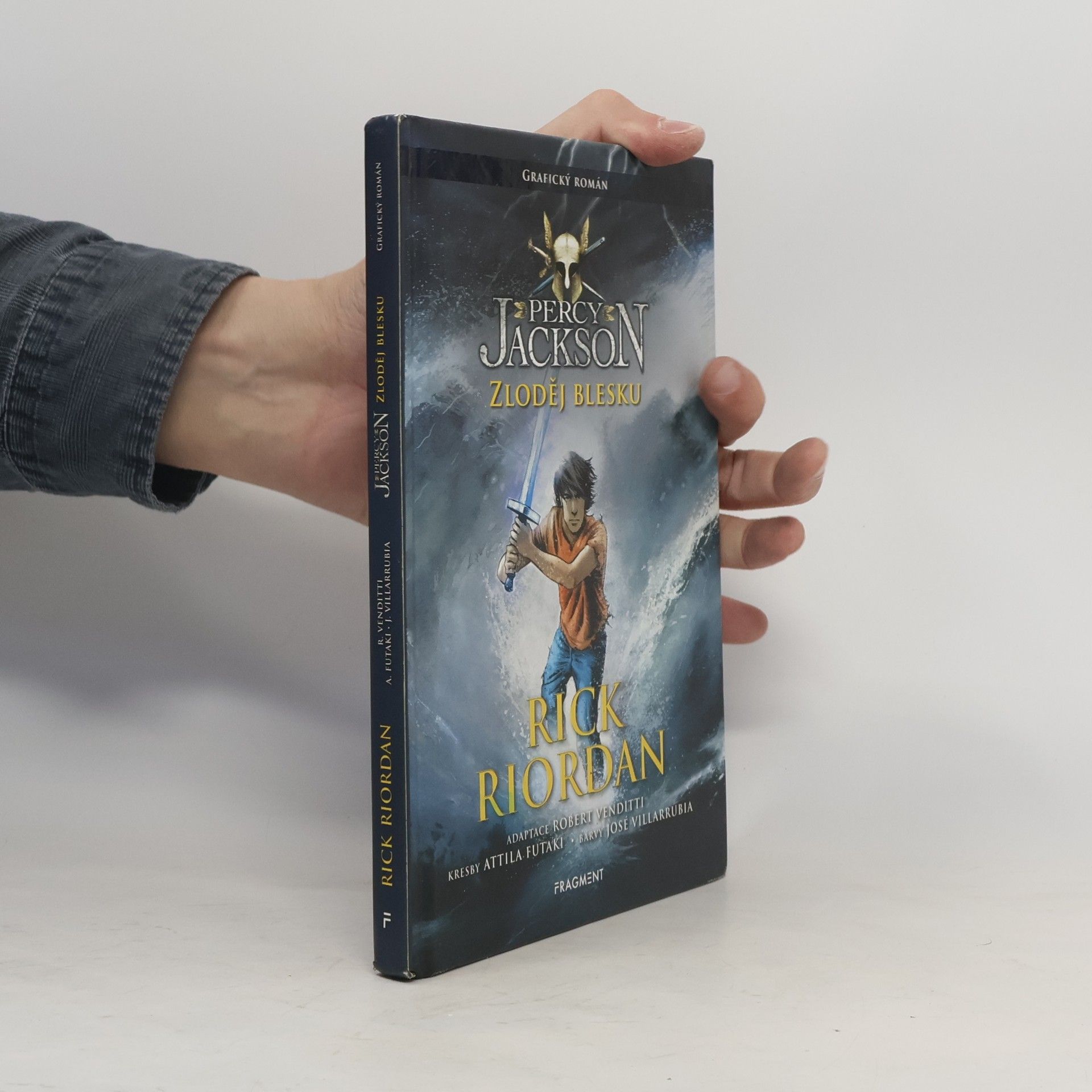 Rick Riordan Percy Jackson, Zloděj blesku