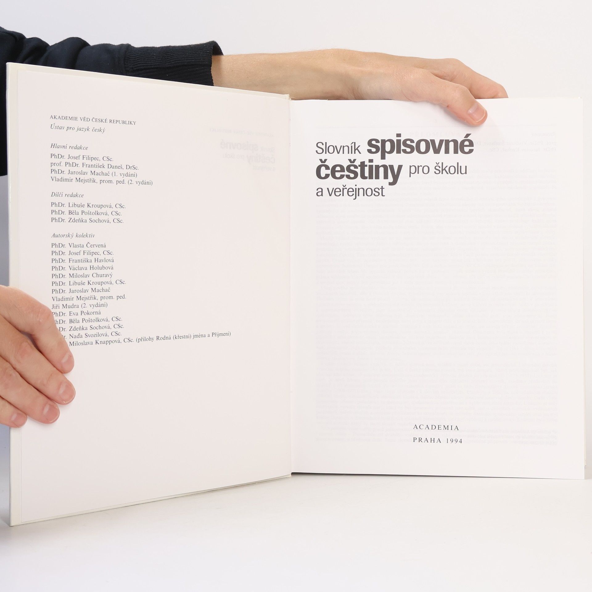 Collectif d'auteurs Slovník spisovné češtiny pro školu a veřejnost