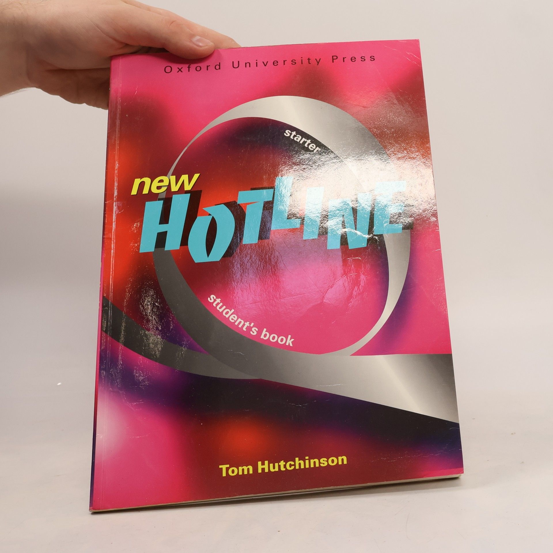 Tom Hutchinson New Hotline: Student's book