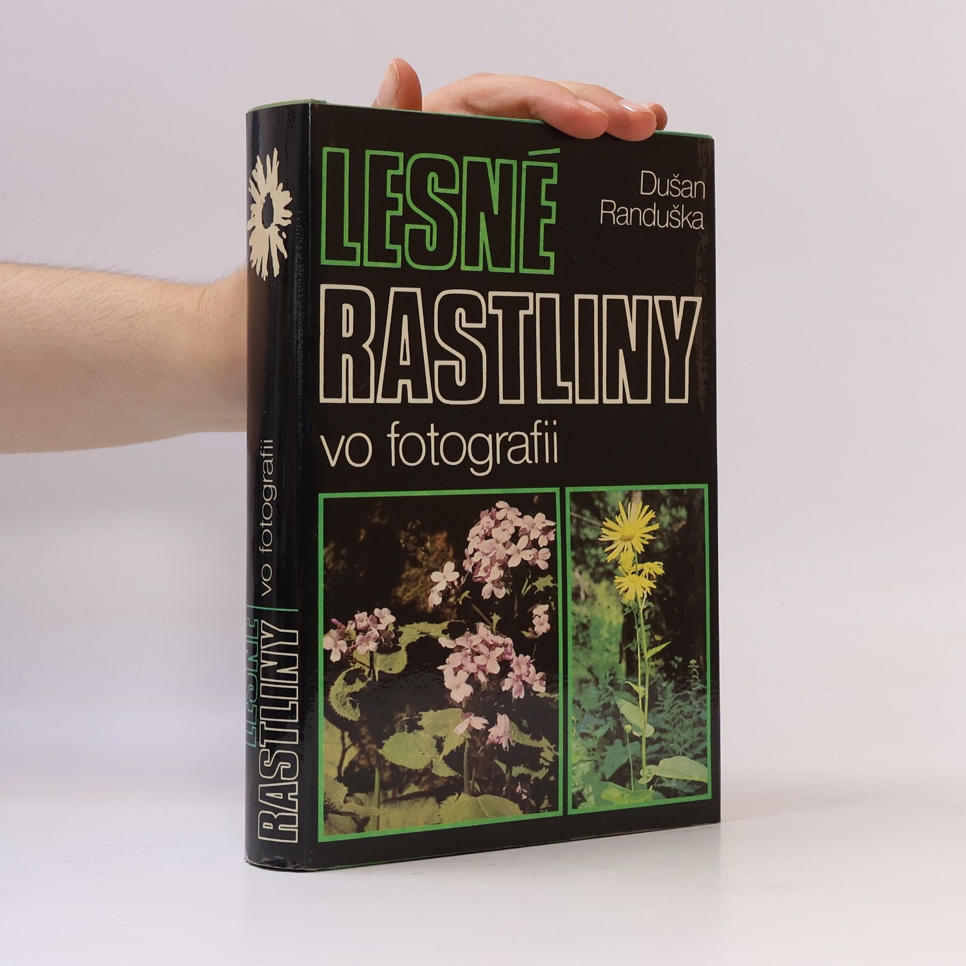 Randuška Dušan Lesné rastliny vo fotografii