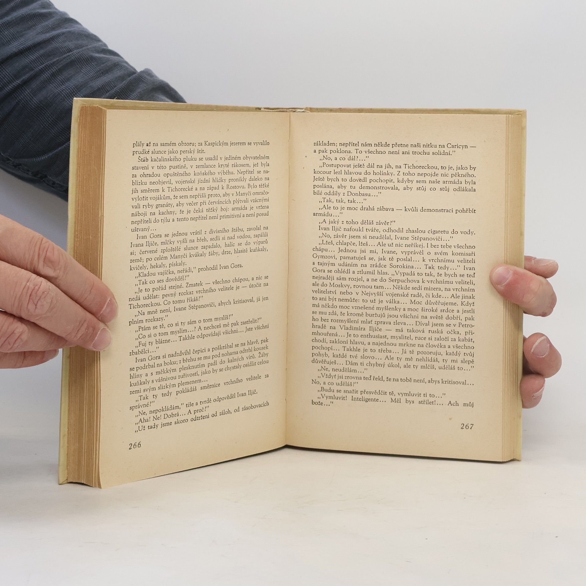 Aleksey Tolstoy Křížová cesta 3. Ponuré ráno