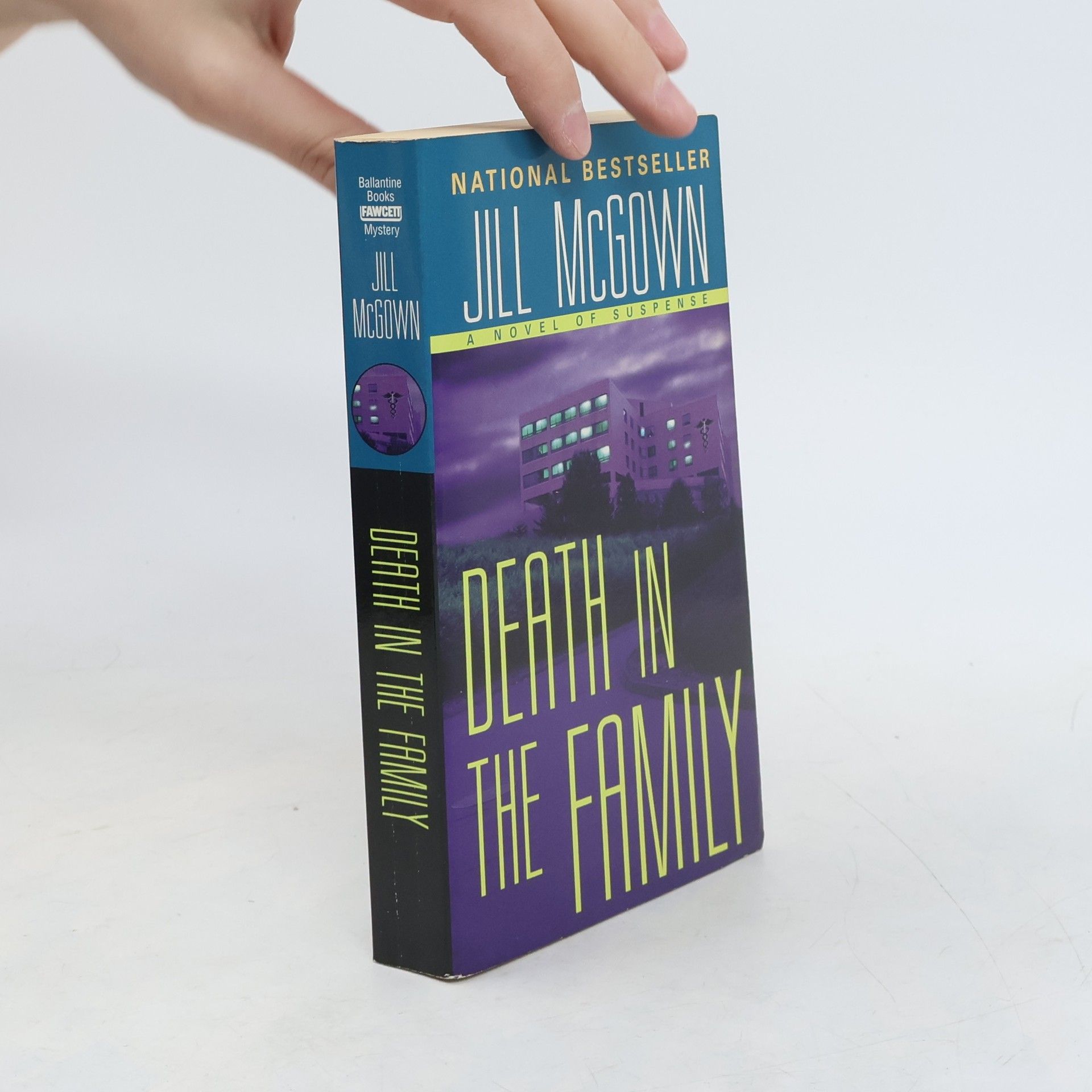 Jill McGown Death in the Family