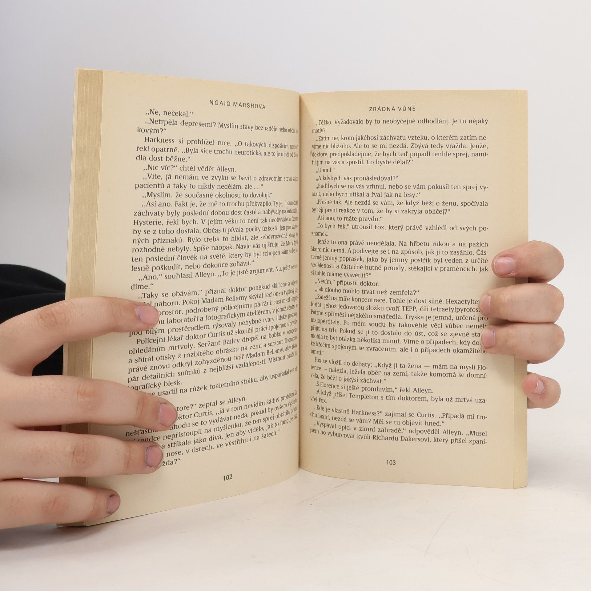 Ngaio Marsh Zrádná vůně
