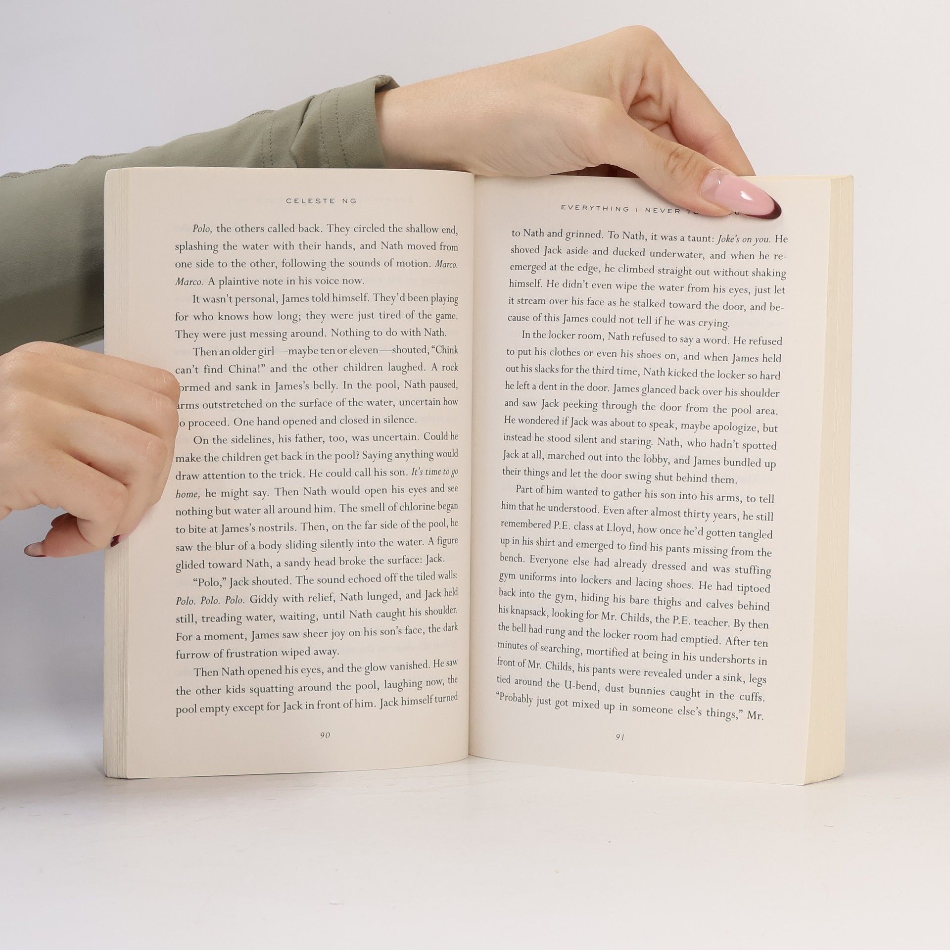 Celeste Ng Everything I never told you