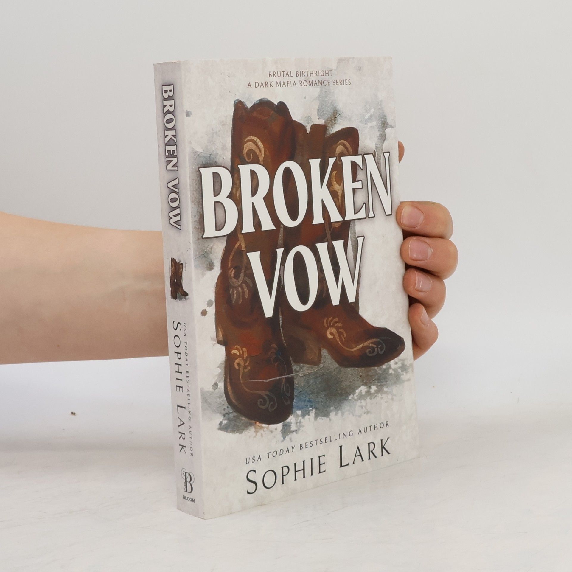 Sophie Lark Broken Vow