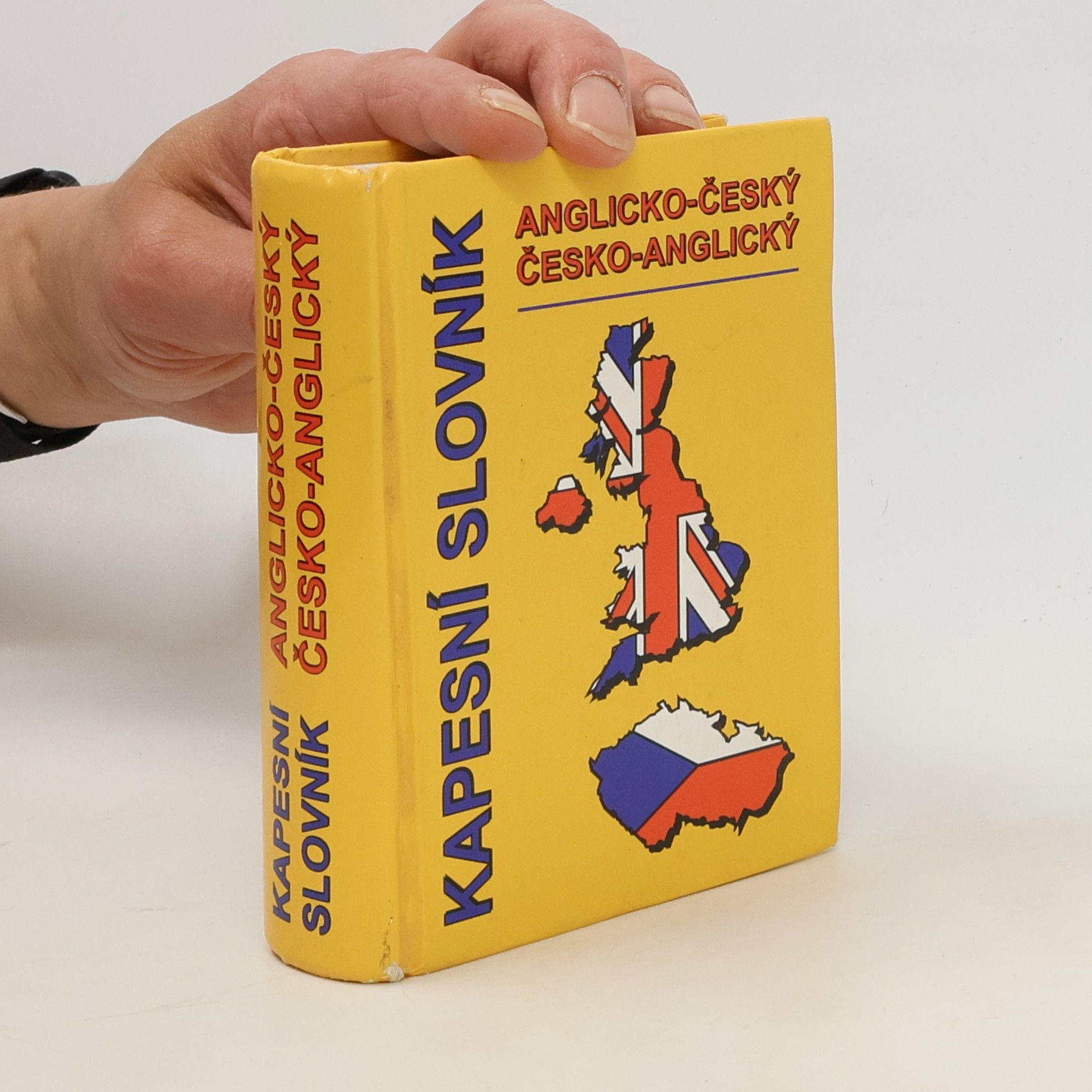 Štěpánka Pařízková Kapesní slovník anglicko-český, česko-anglický