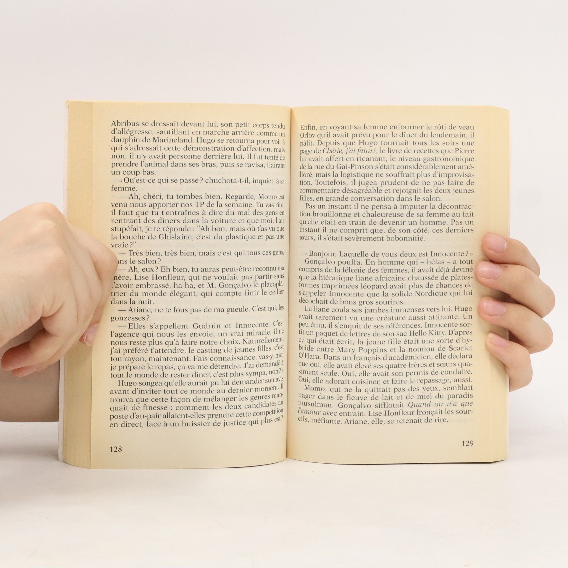 Alix Girod de l'Ain De l'autre côté du lit