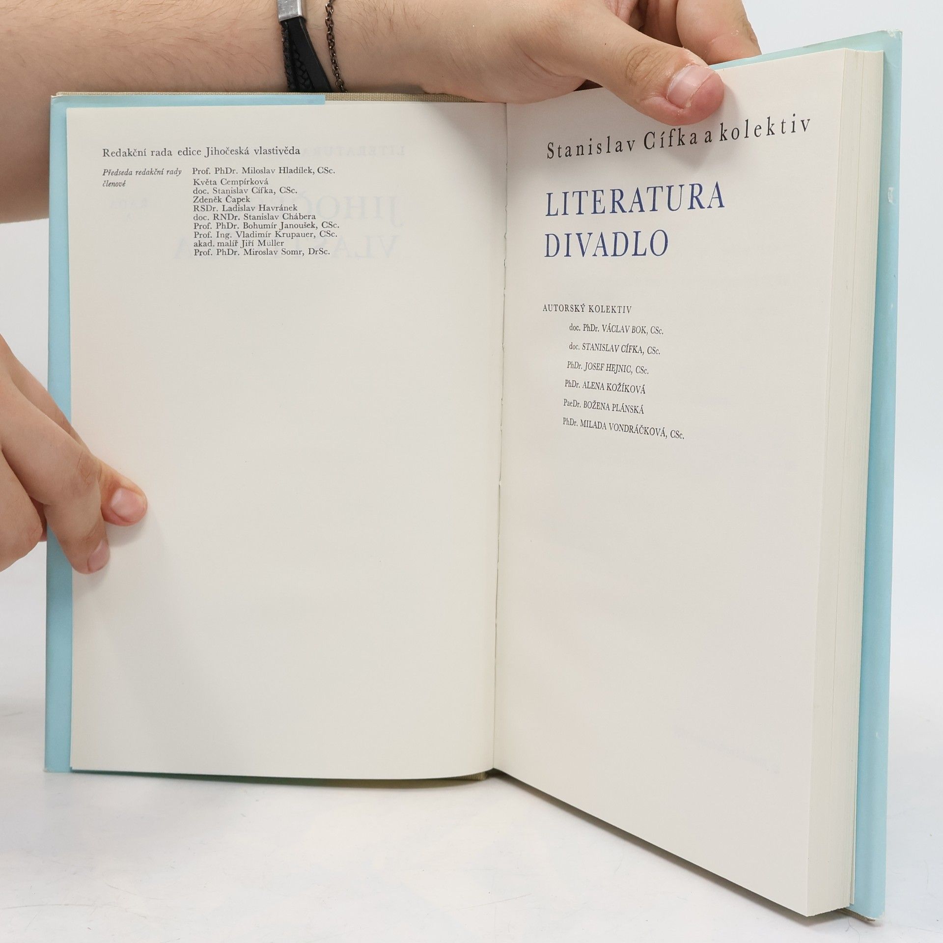 Stanislav Cífka Literatura. Divadlo