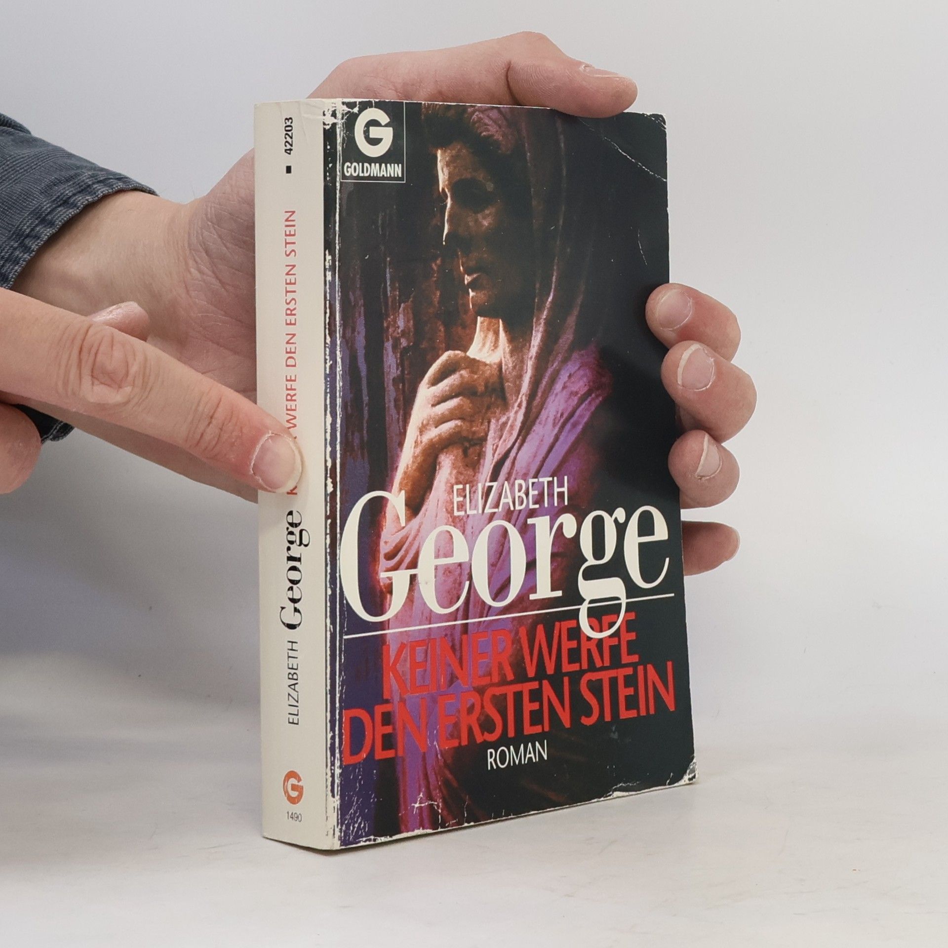 Elizabeth George Keiner werfe den ersten Stein