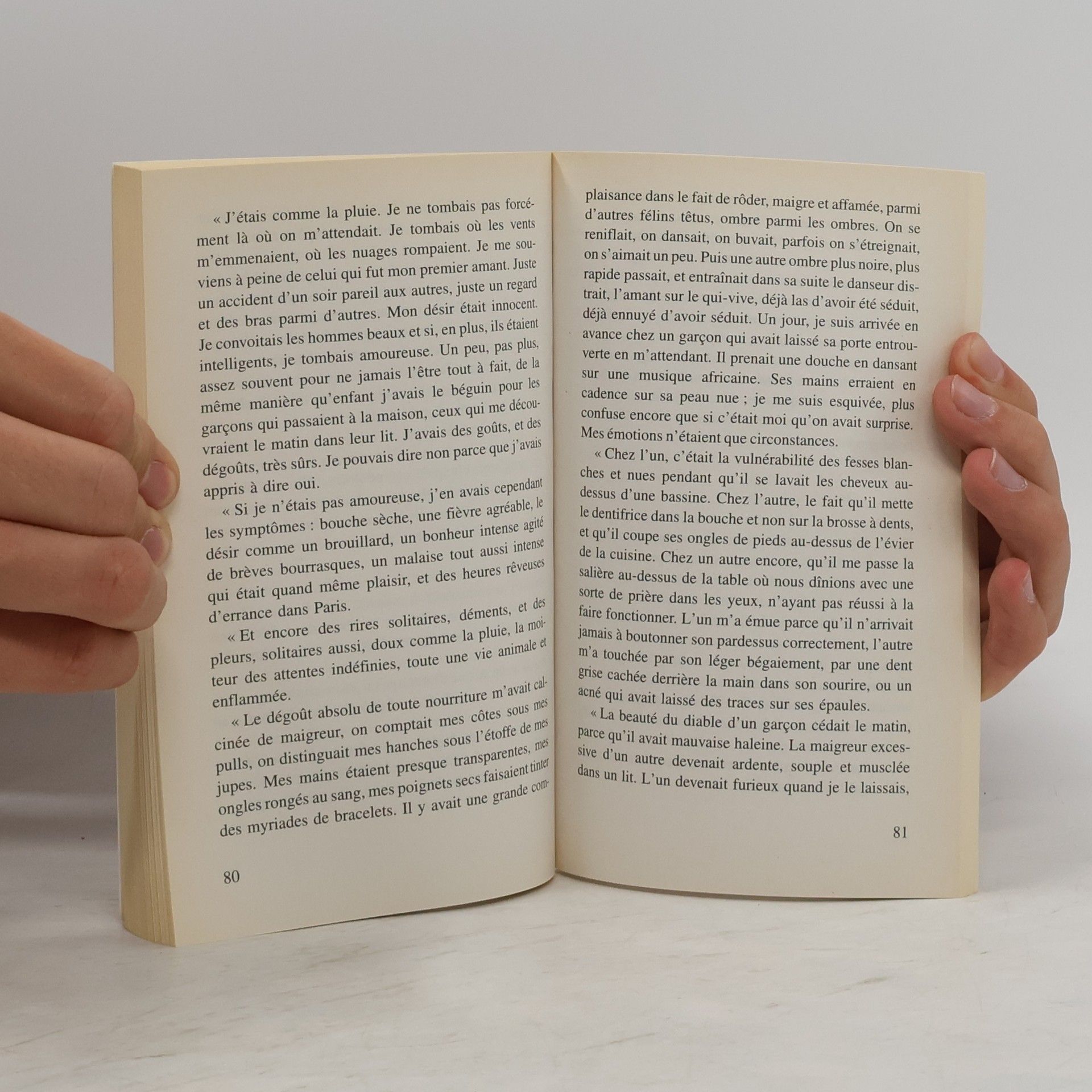 Simonetta Greggio Livre Poche: La douceur des hommes