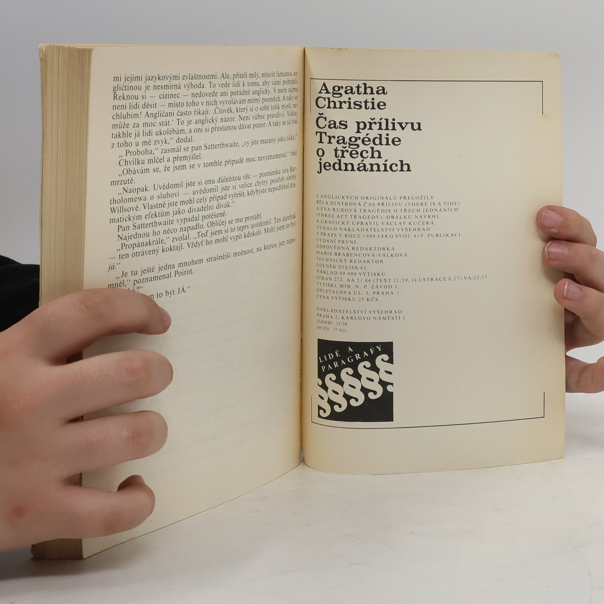 Agatha Christie Čas přílivu. Tragédie o třech jednáních
