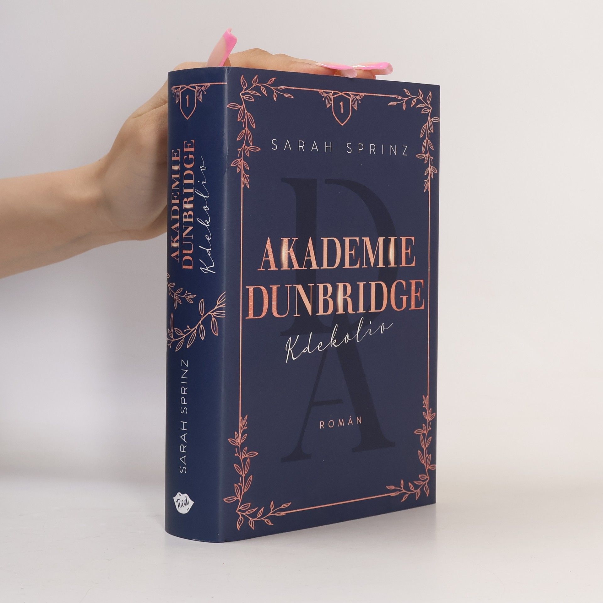Sarah Sprinz Akademie Dunbridge. Kdekoliv