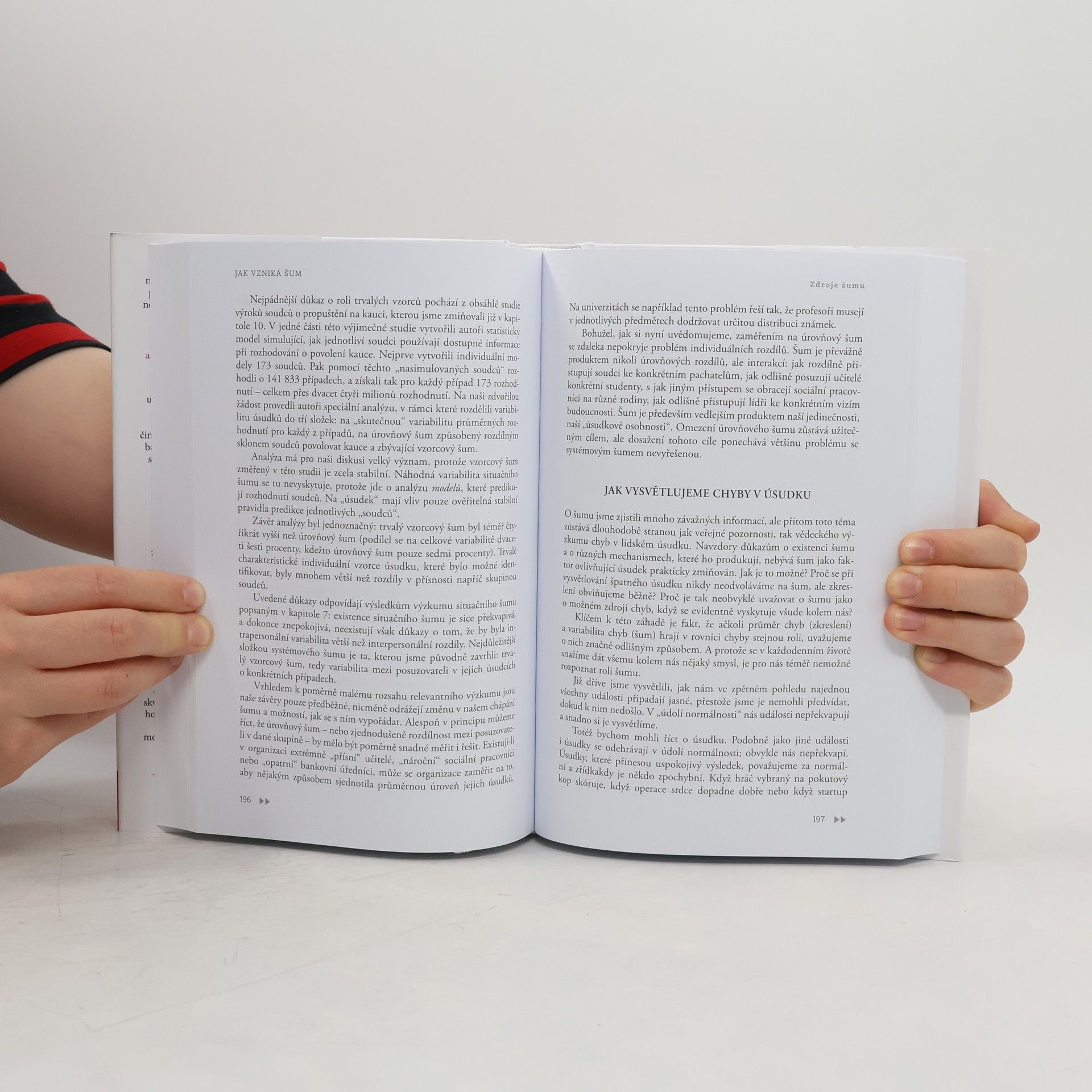 Daniel Kahneman Šum : o chybách v lidském úsudku
