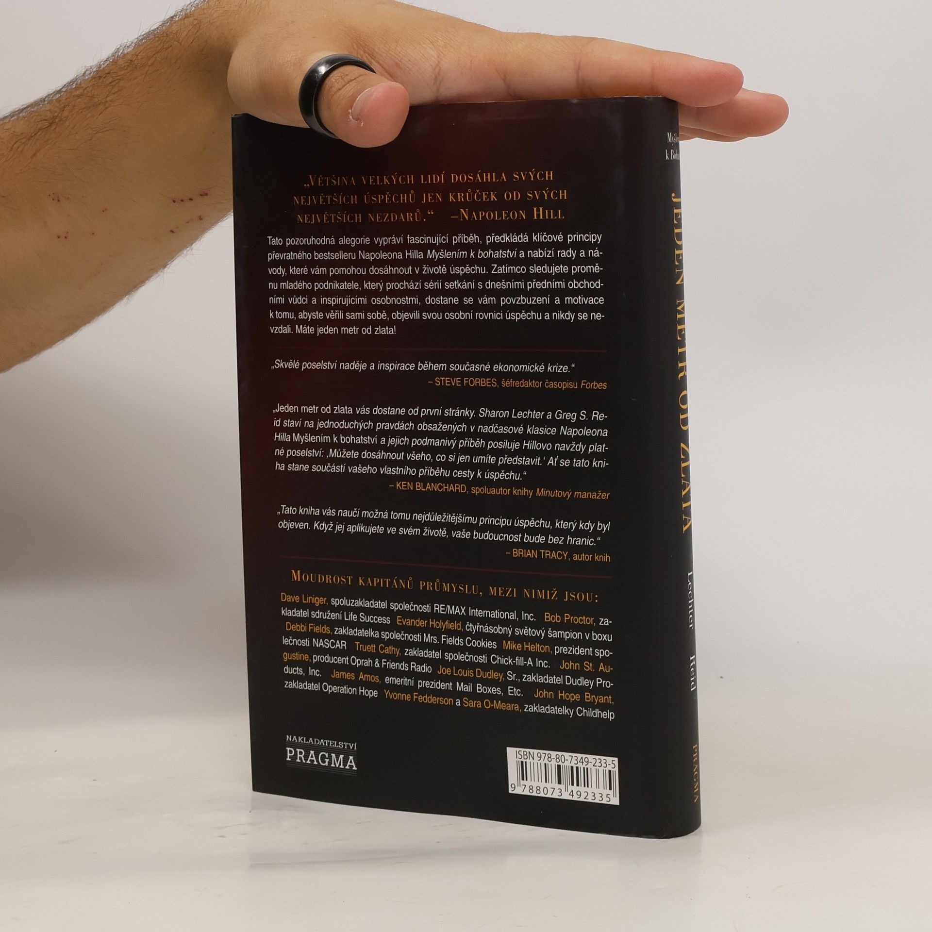 Autorenkollektiv Jeden metr od zlata. Vytrvalost přináší úspěch