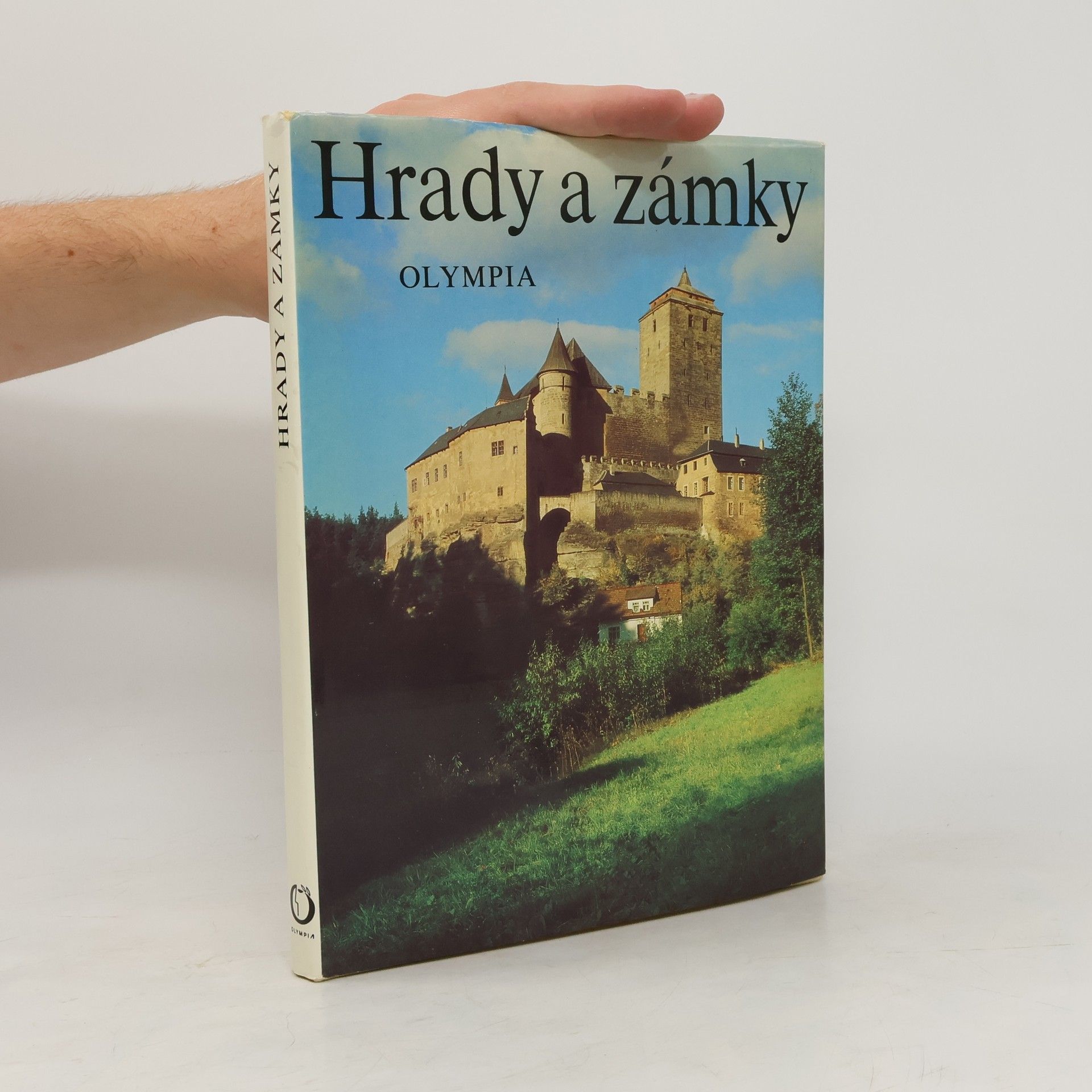 Autores varios Hrady a zámky