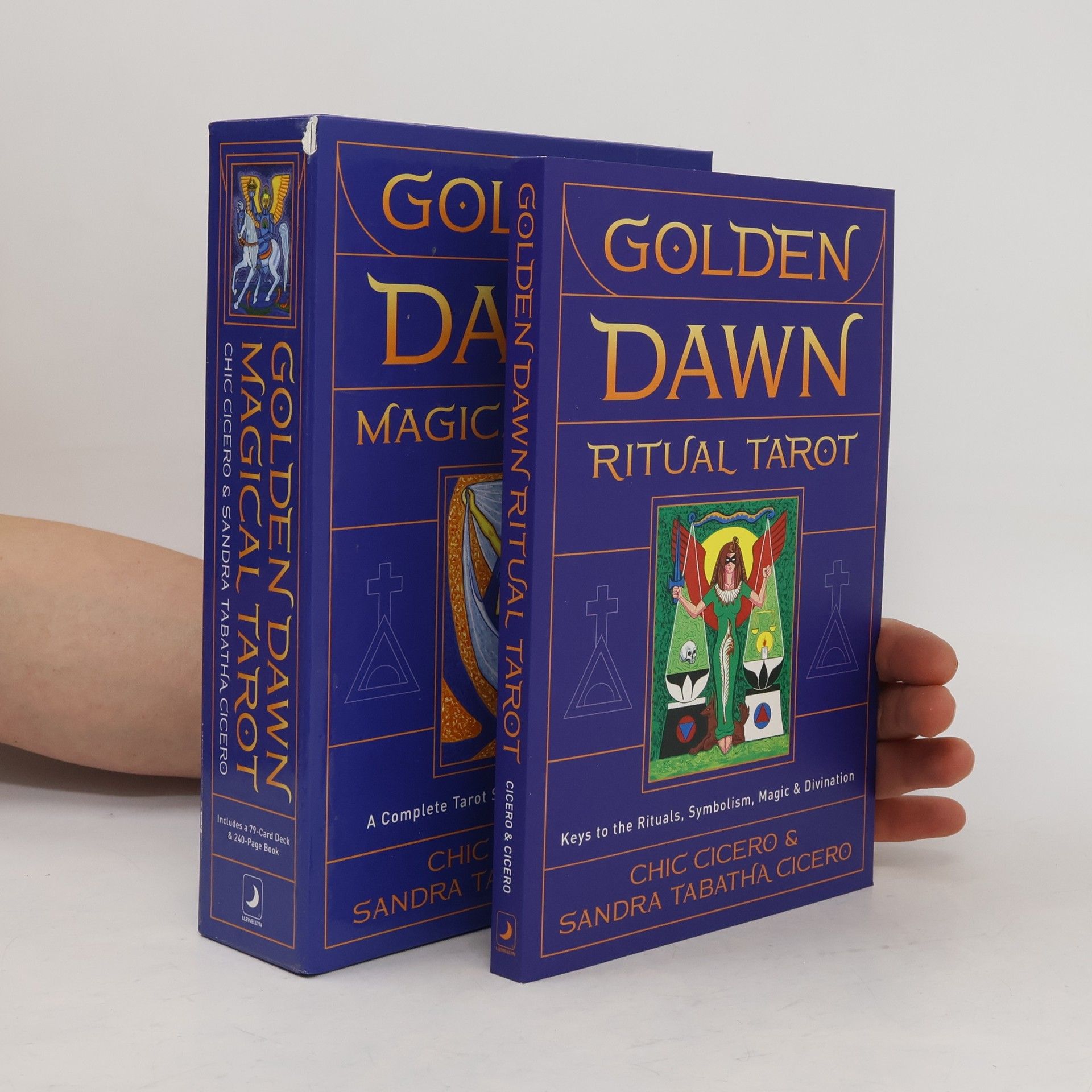 Chic Cicero Golden Dawn Magical Tarot
