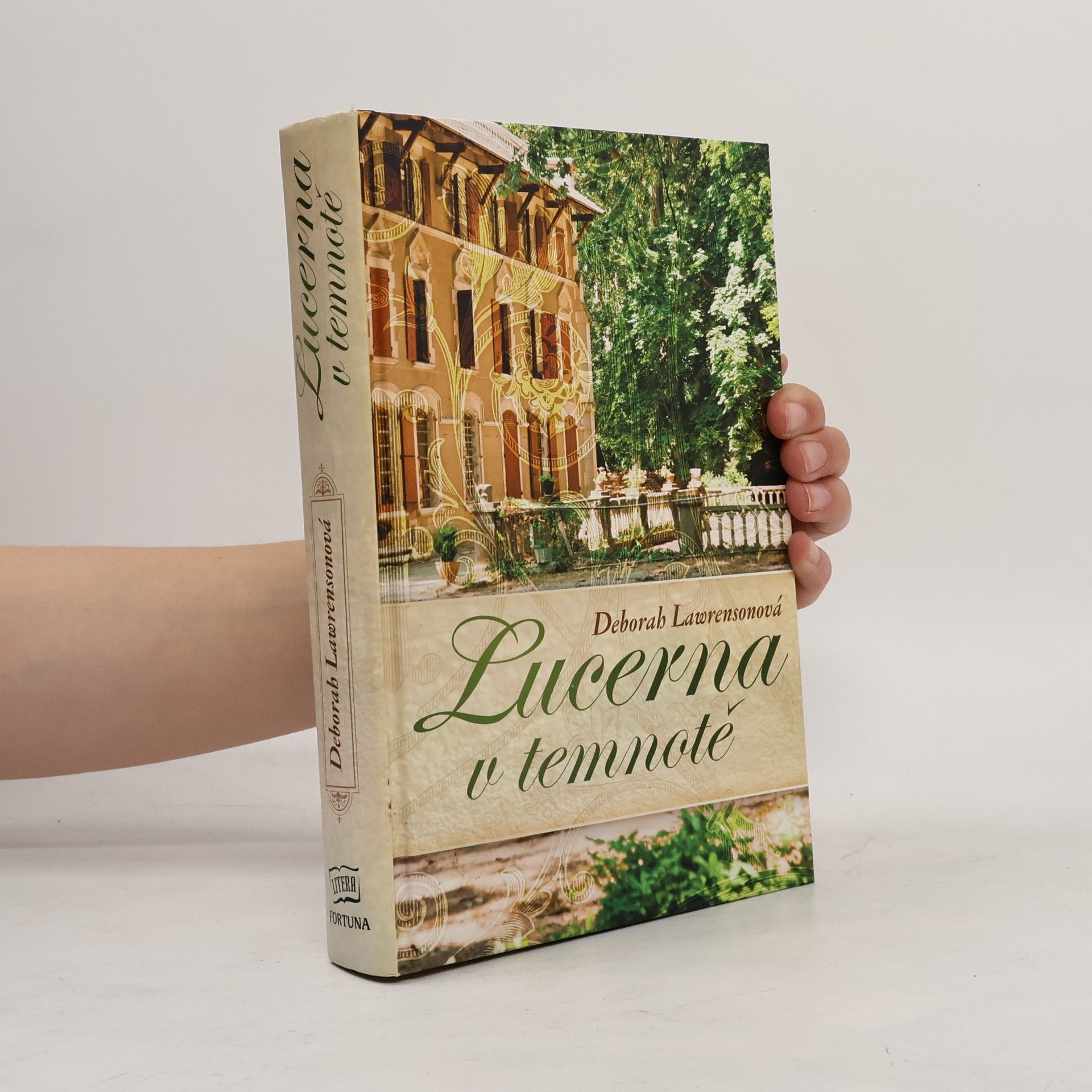 Deborah Lawrenson Lucerna v temnotě