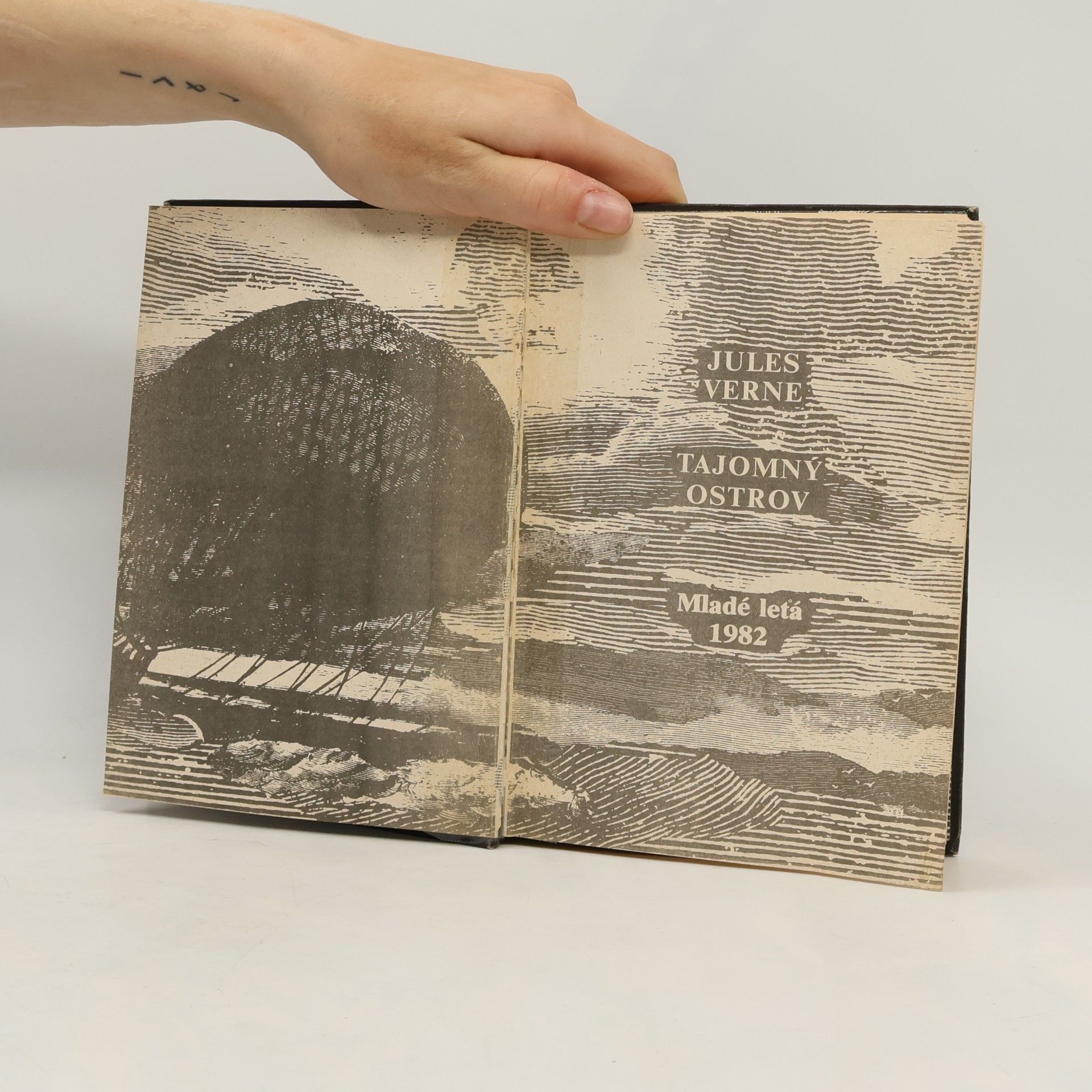 Jules Verne Tajomný ostrov